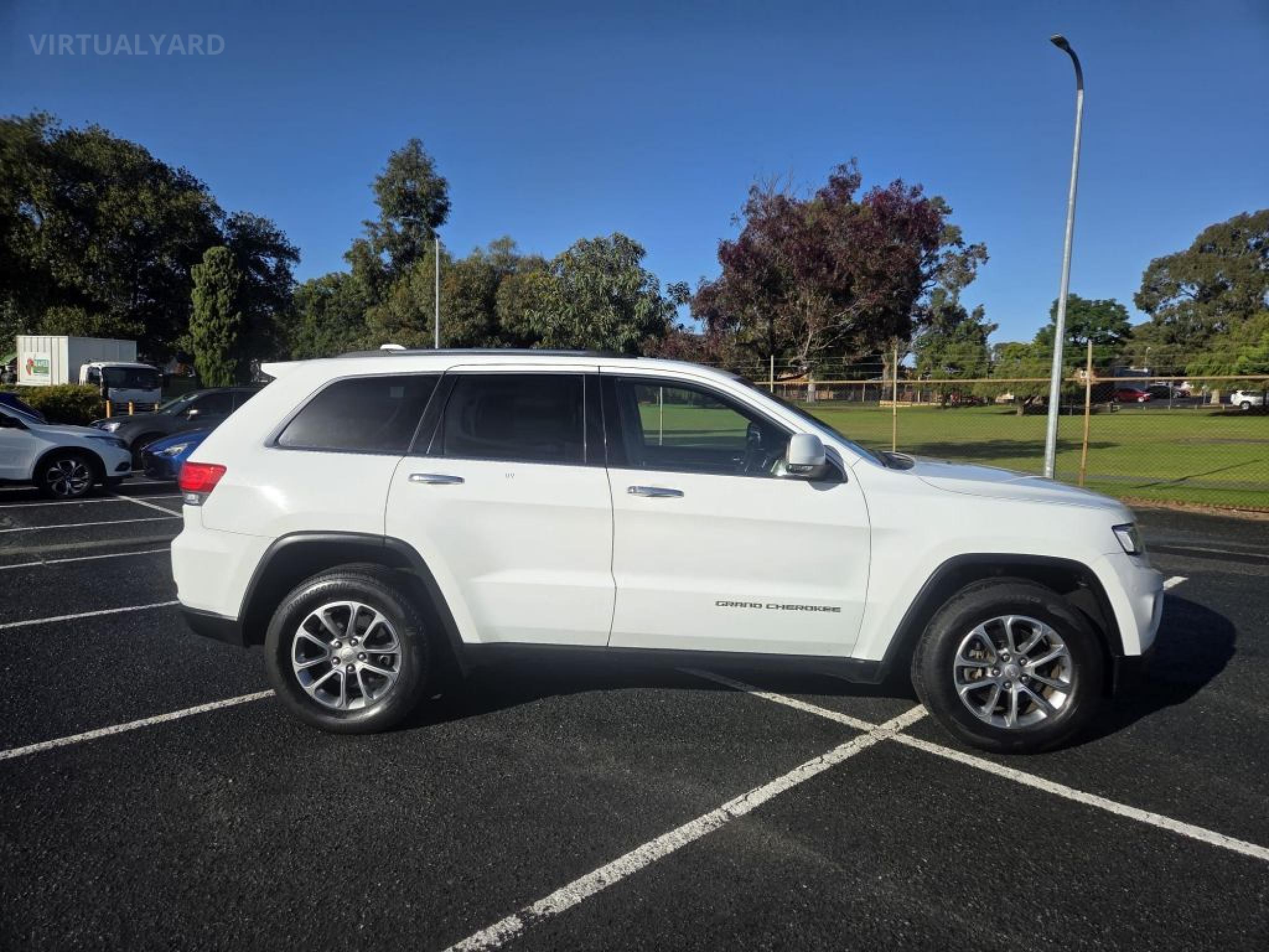 JEEP GRAND CHEROKEE