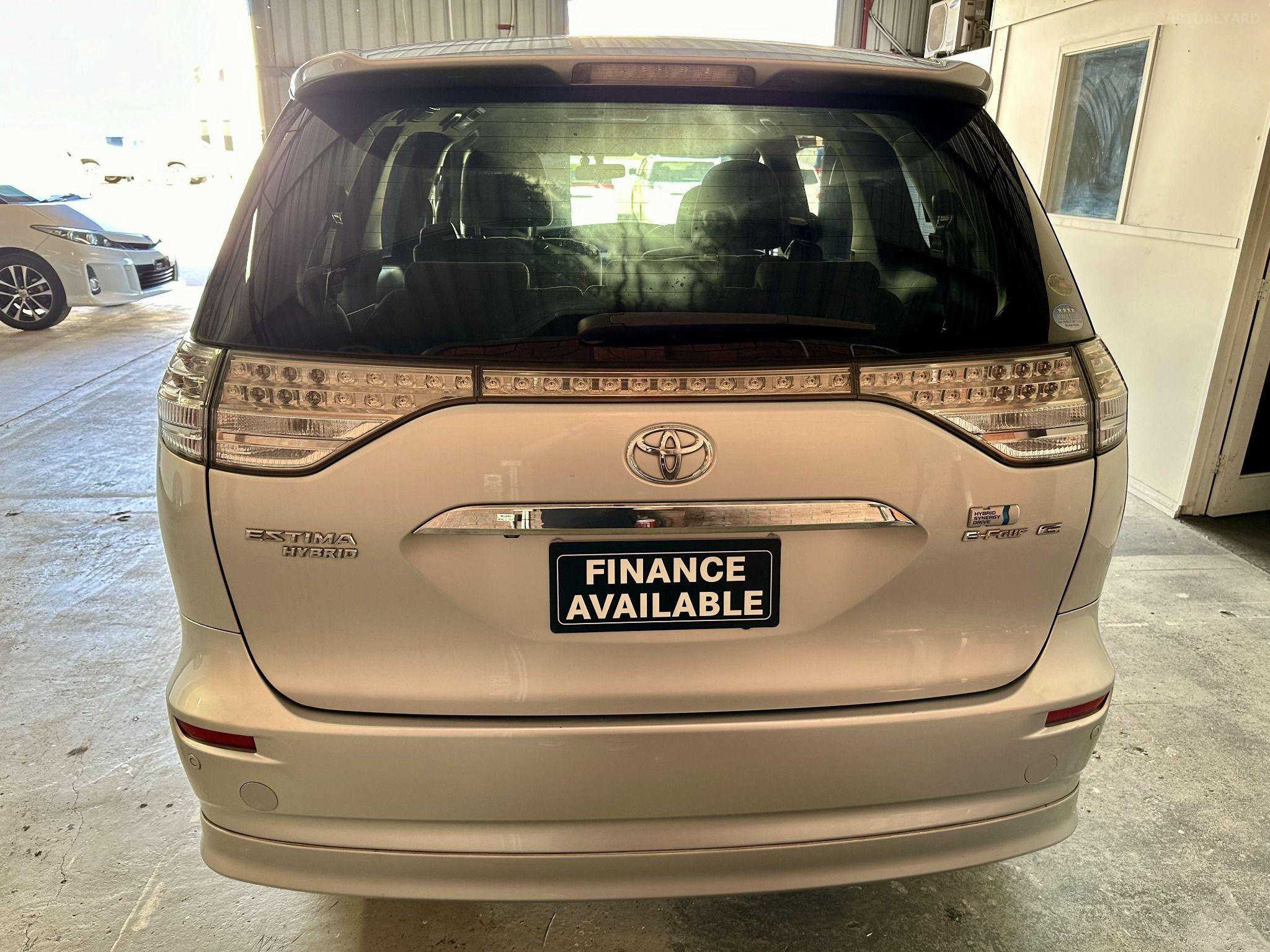 Toyota Estima Hybird