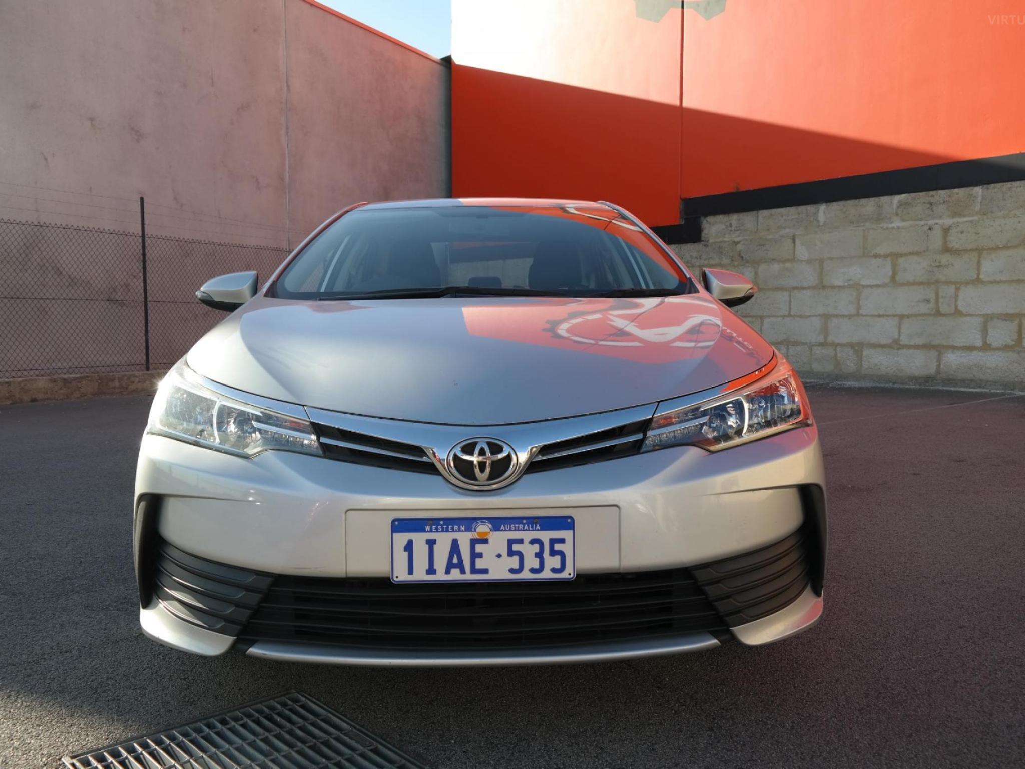 TOYOTA COROLLA