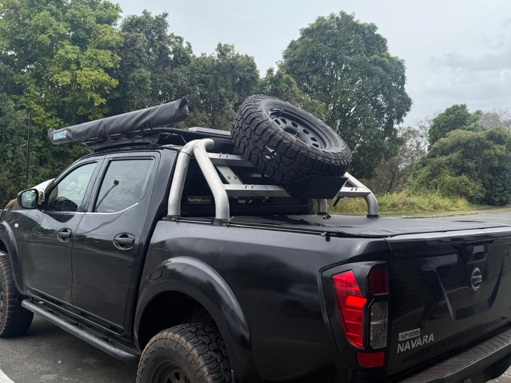 NISSAN NAVARA