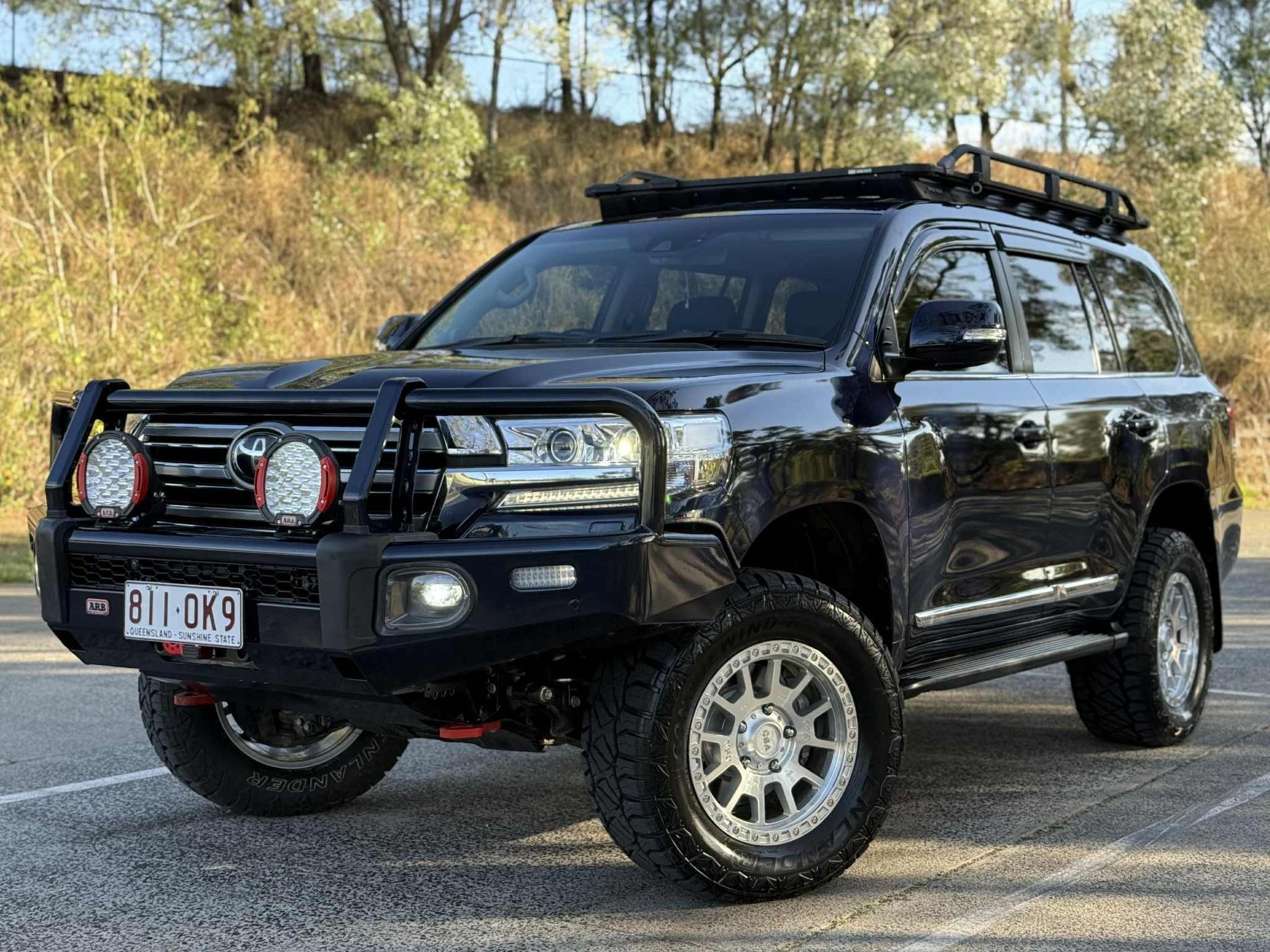 TOYOTA LANDCRUISER