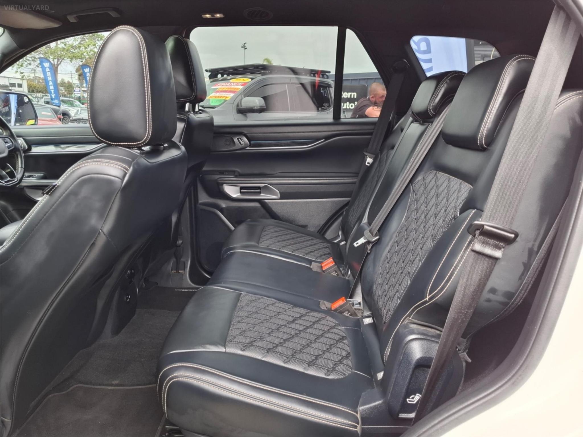 2024 FORD EVEREST PLATINUM WAGON 7ST 5DR SPTS AUTO 10SP, FULLTIME 4WD DR 3.0DT [MY24.00] image 23