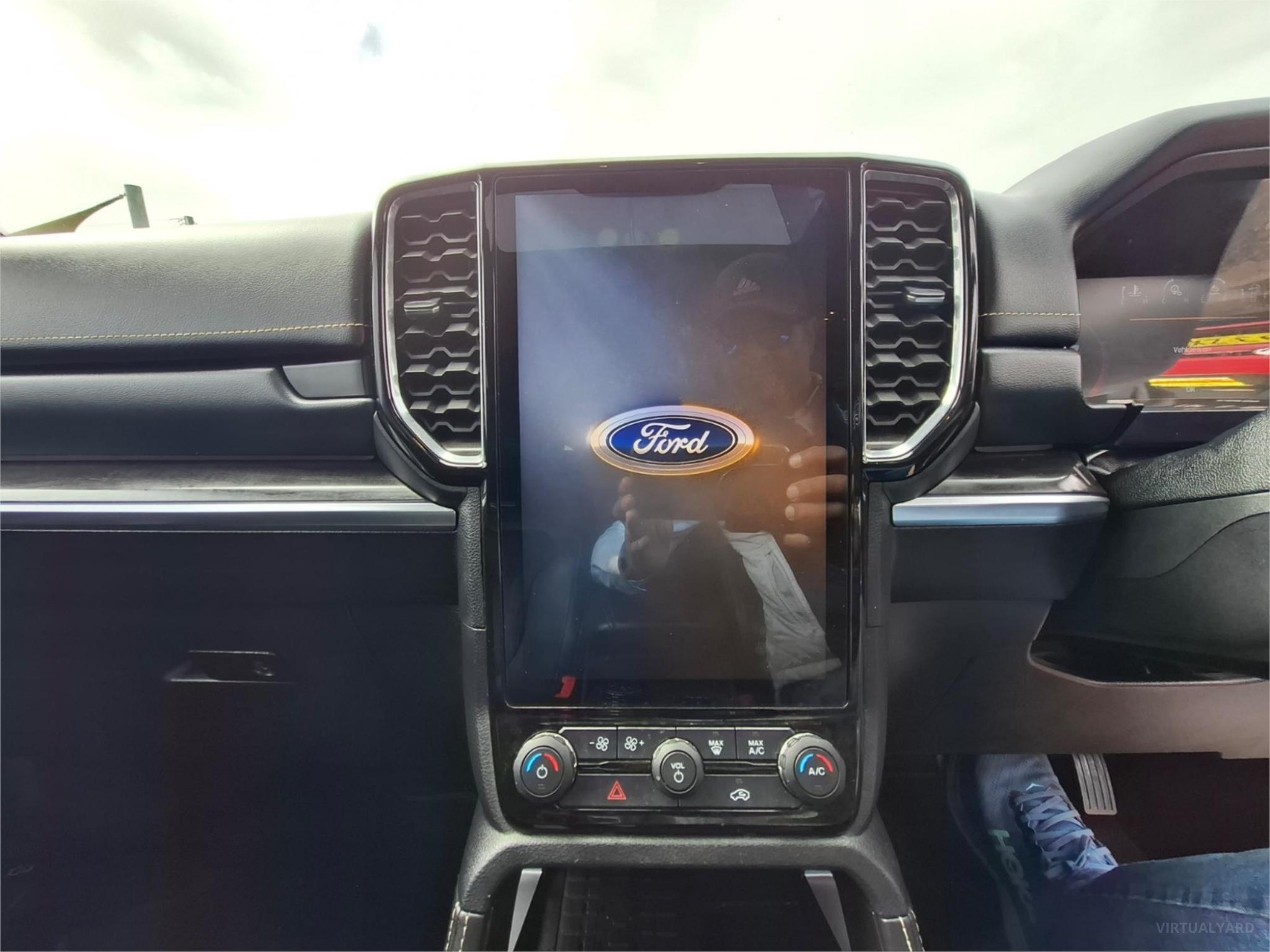 2024 FORD EVEREST PLATINUM WAGON 7ST 5DR SPTS AUTO 10SP, FULLTIME 4WD DR 3.0DT [MY24.00] image 13