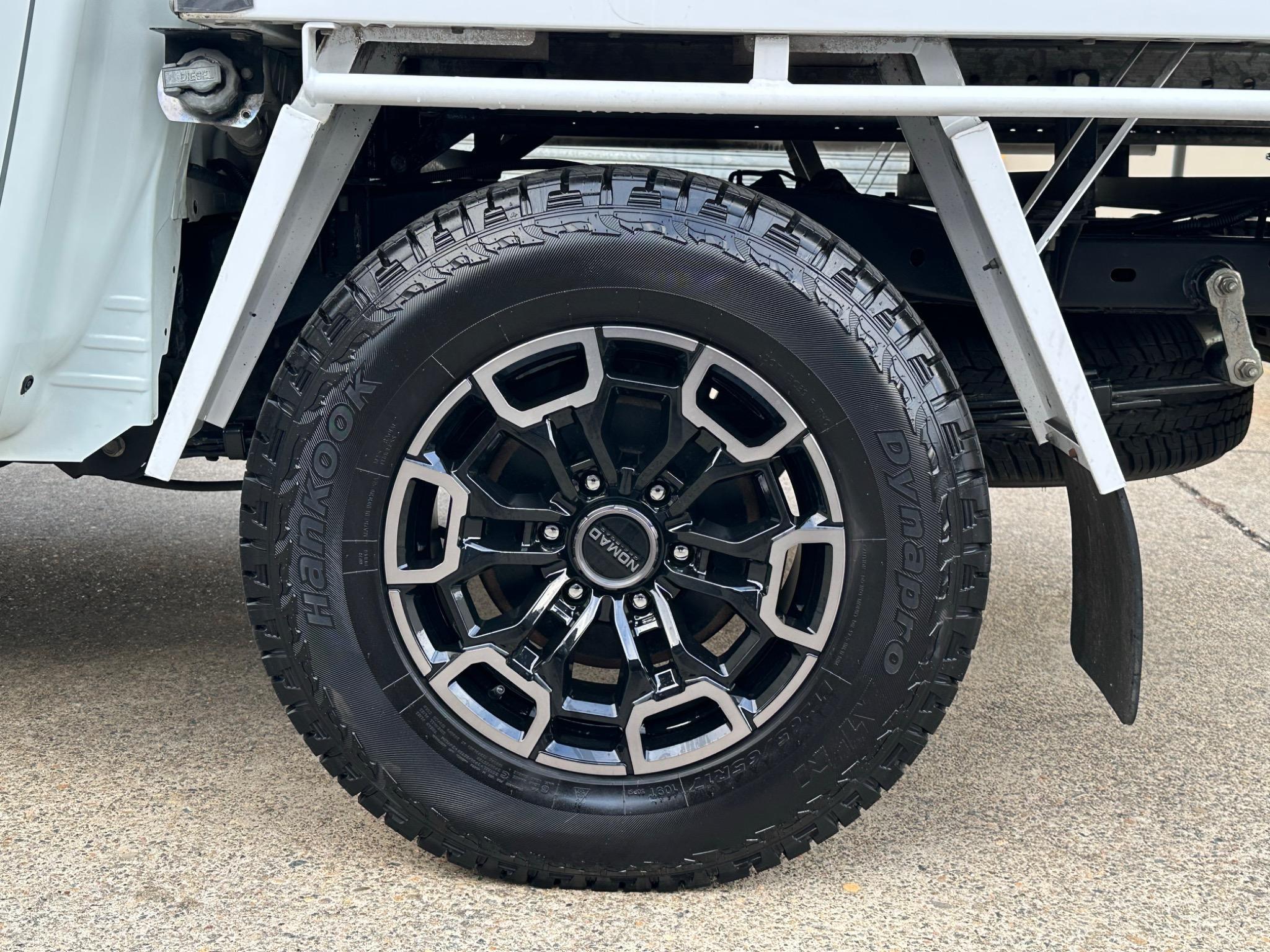 ISUZU D-MAX