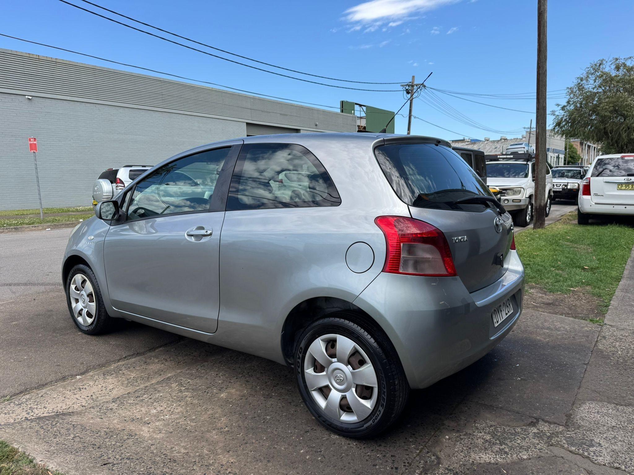TOYOTA YARIS