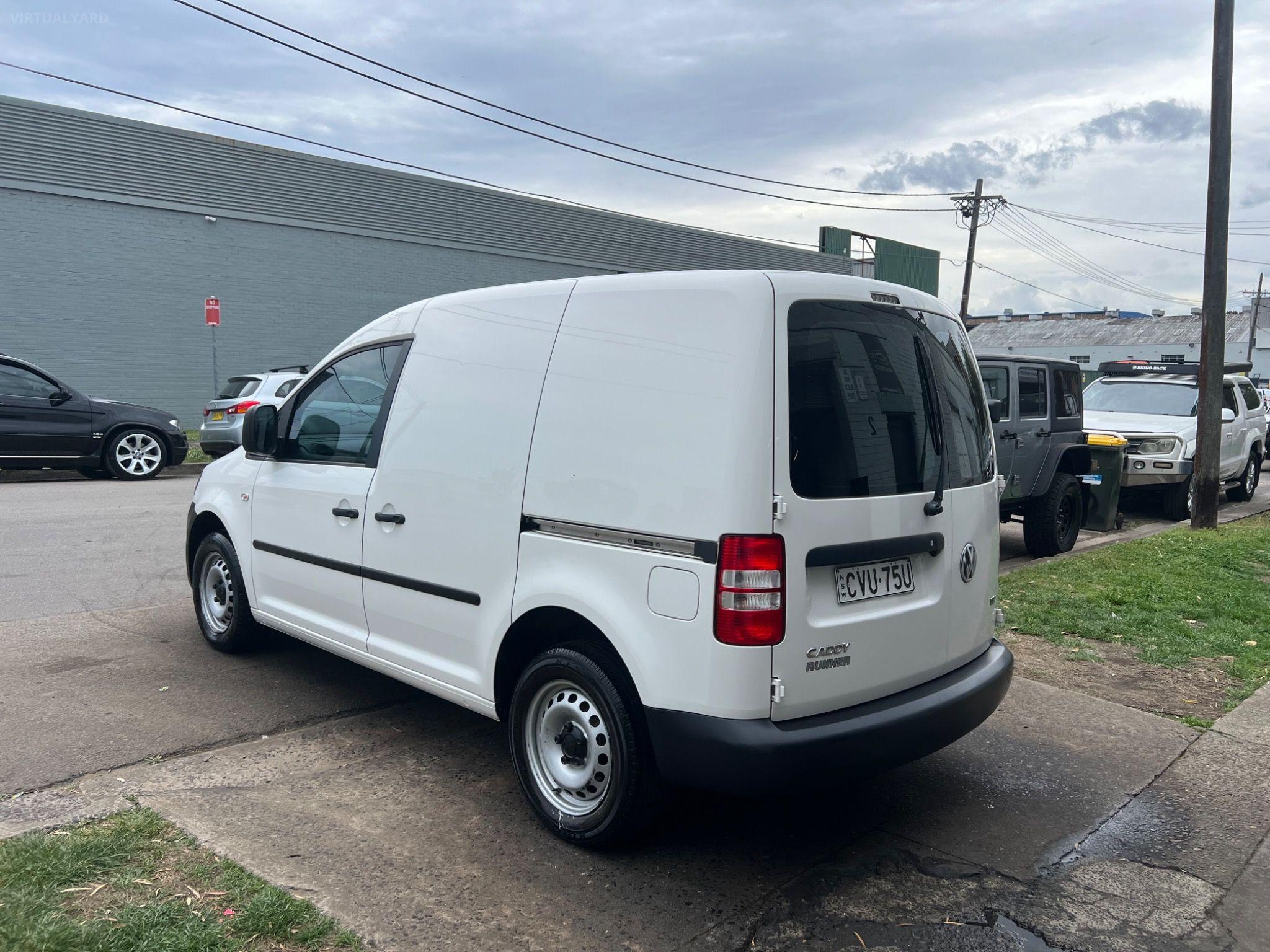 VOLKSWAGEN CADDY