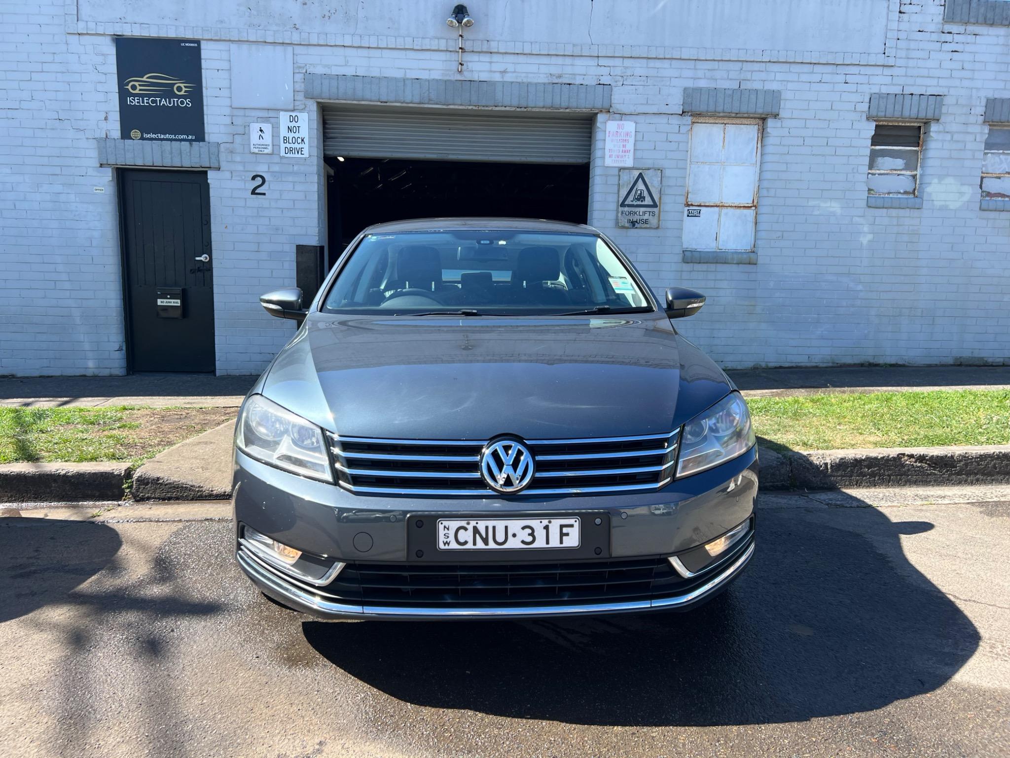 VOLKSWAGEN PASSAT
