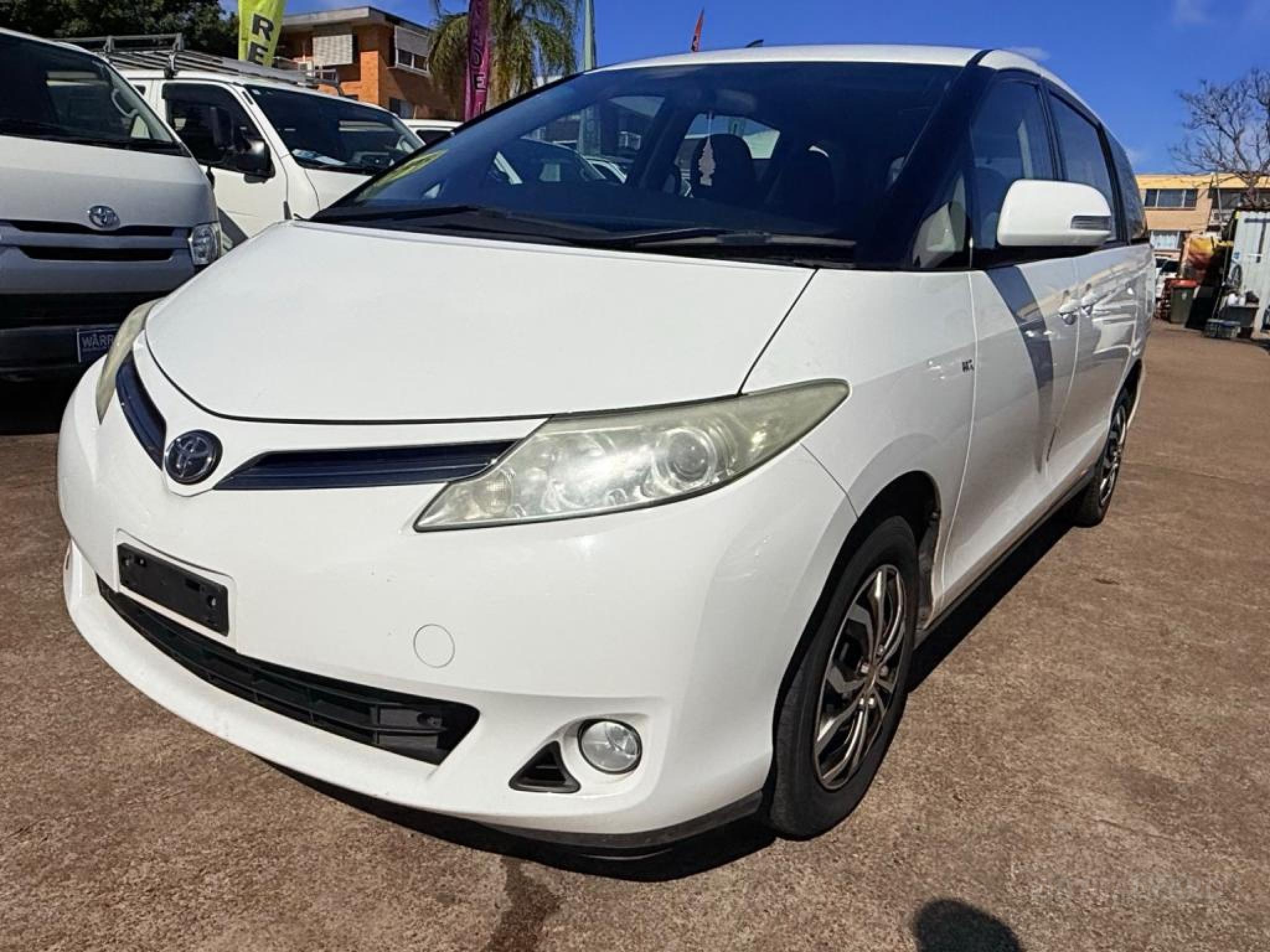 TOYOTA TARAGO