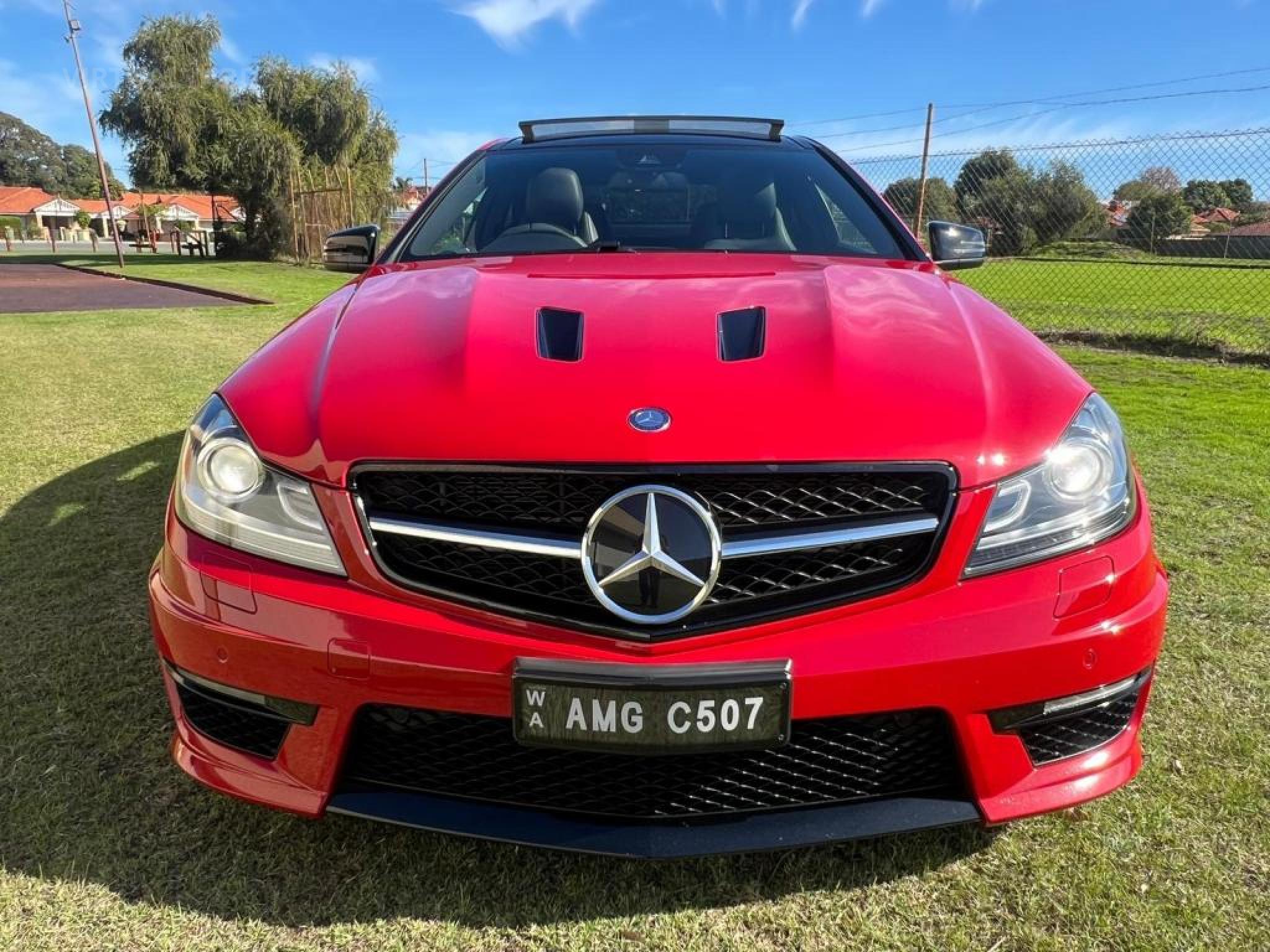 MERCEDES-BENZ C63
