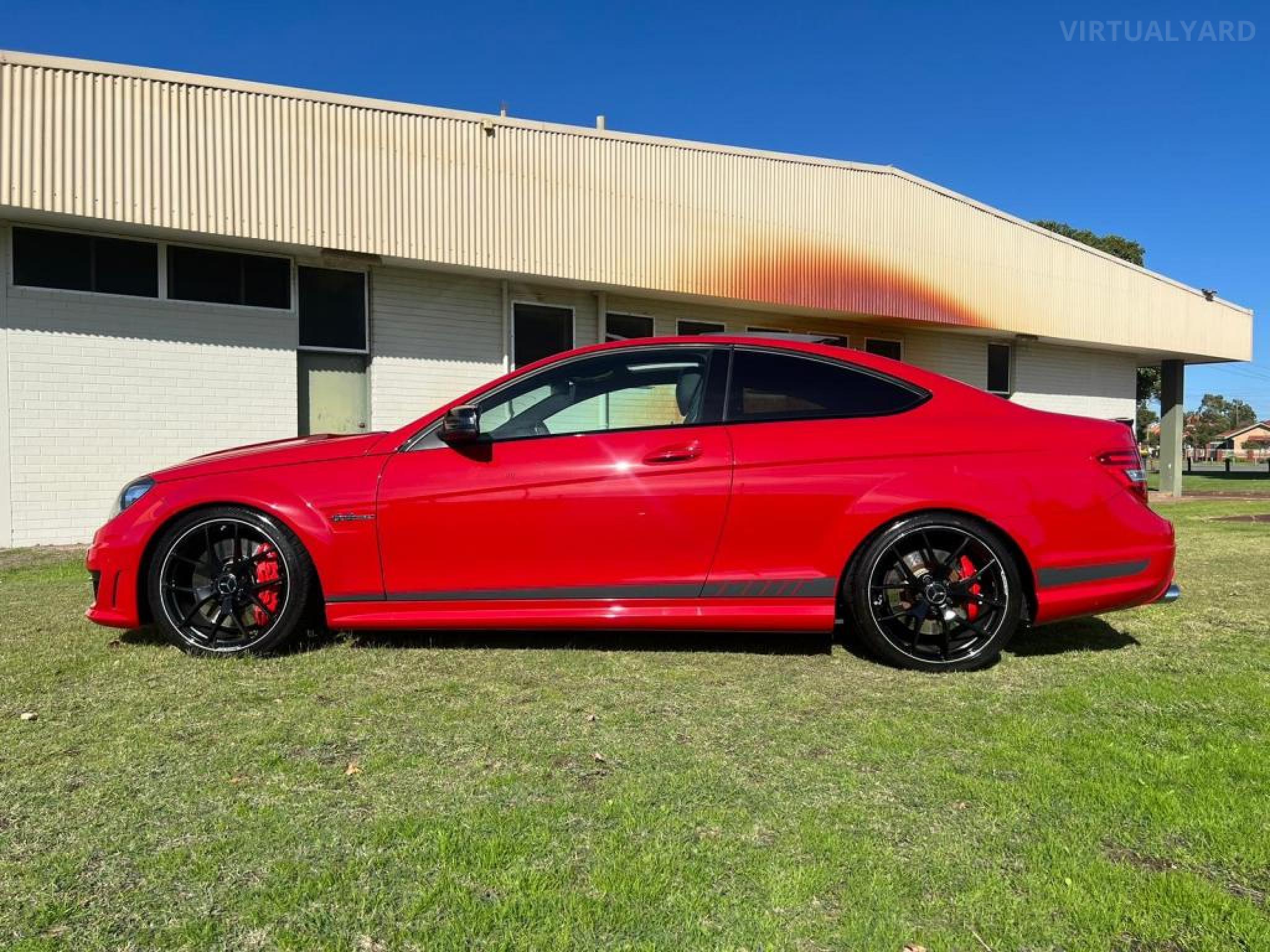 MERCEDES-BENZ C63