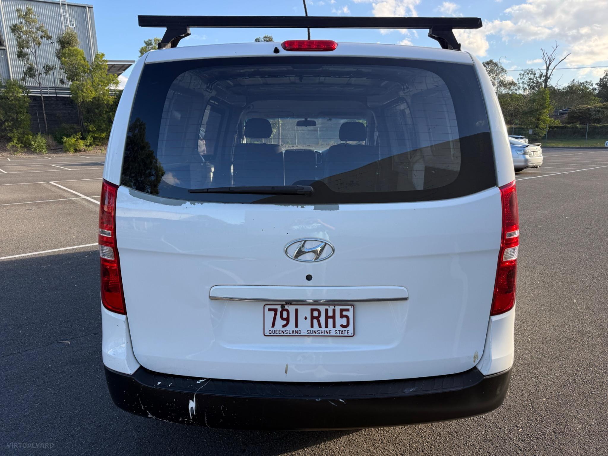 HYUNDAI iLOAD