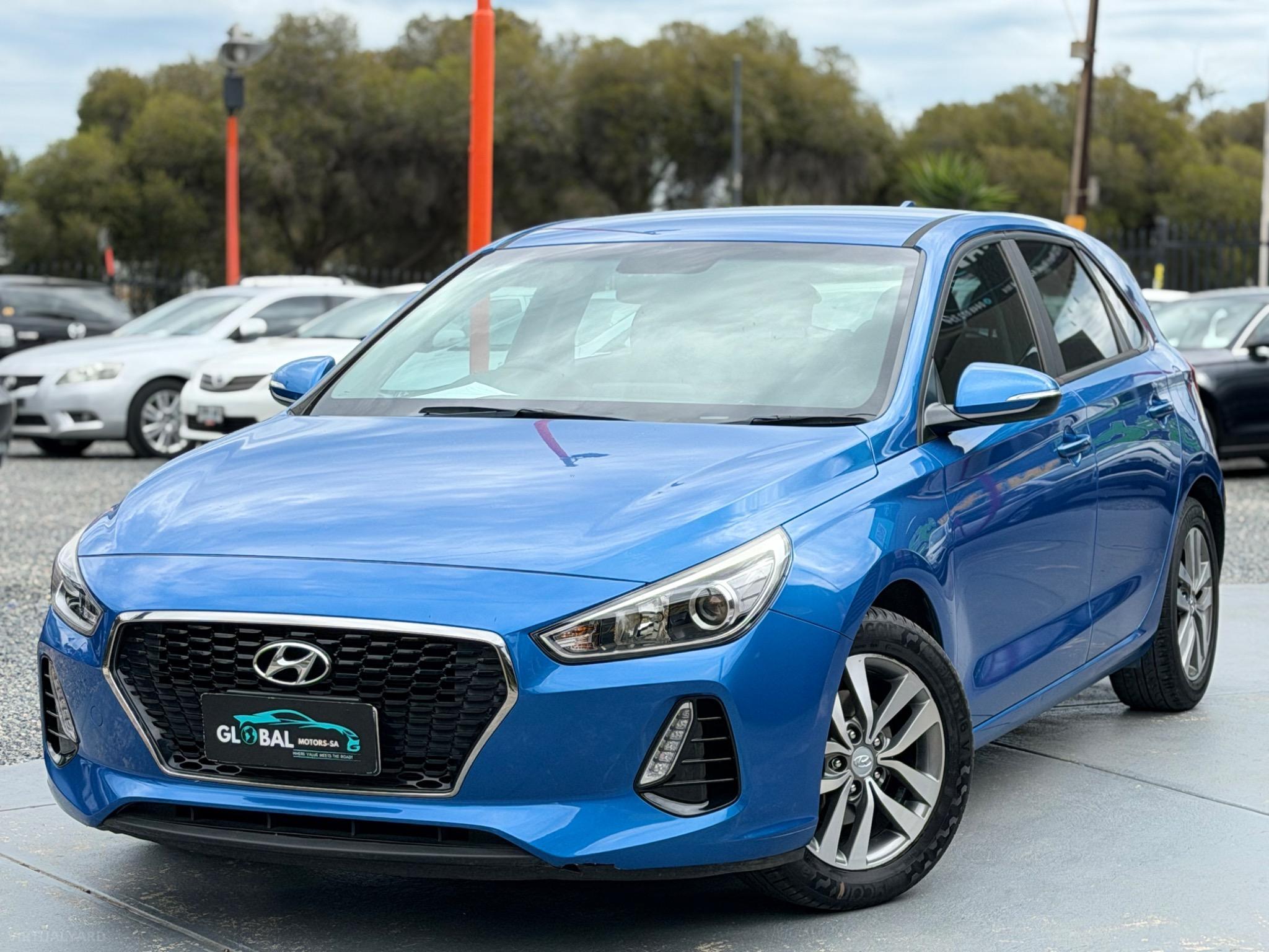 HYUNDAI i30