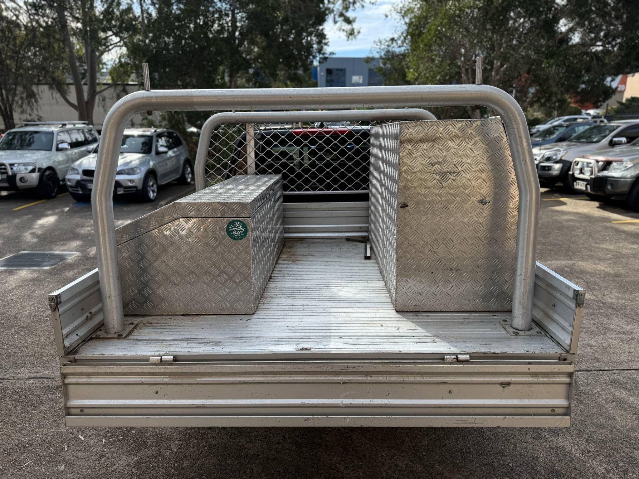 NISSAN NAVARA