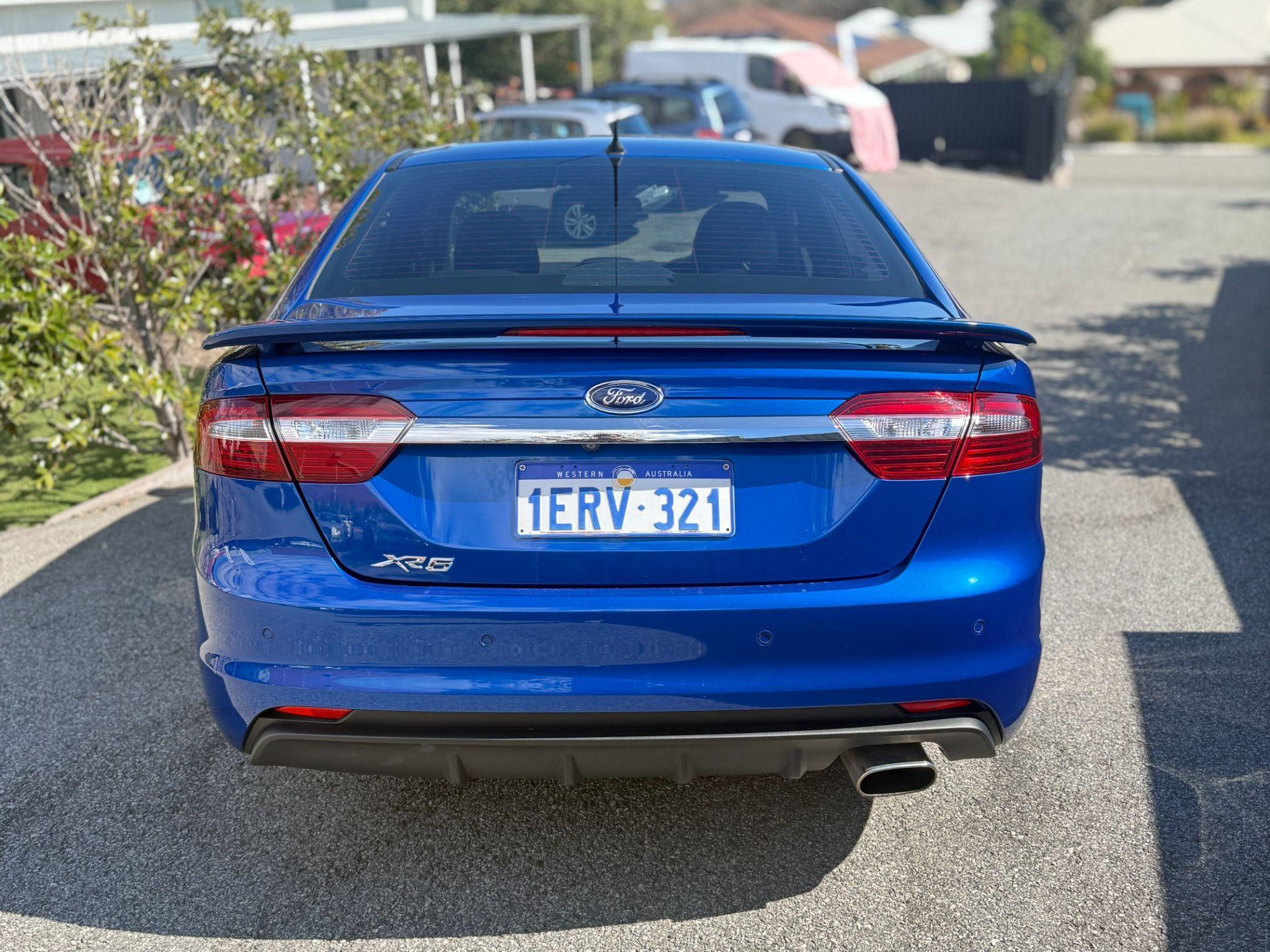 FORD FALCON