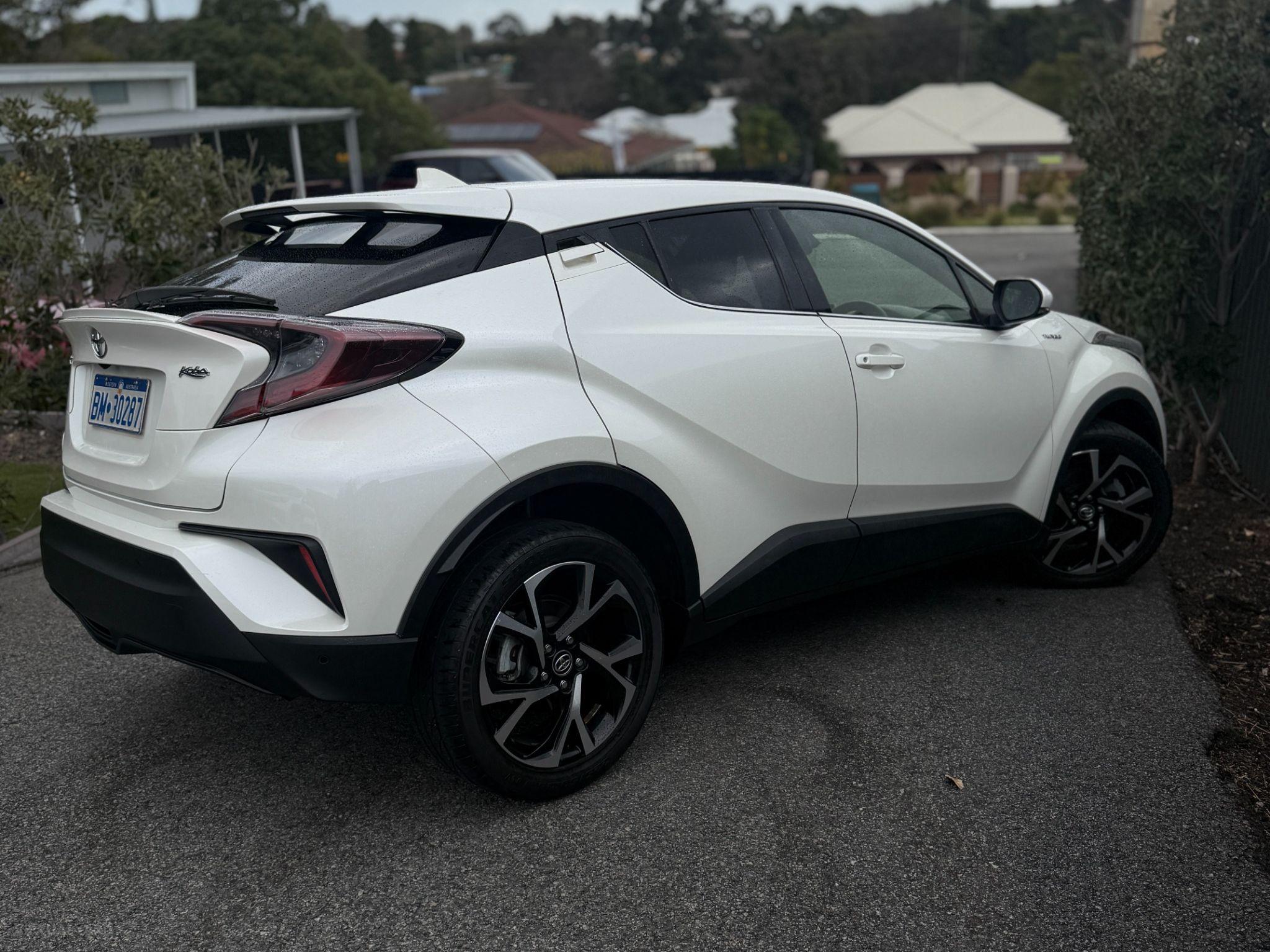 TOYOTA C-HR