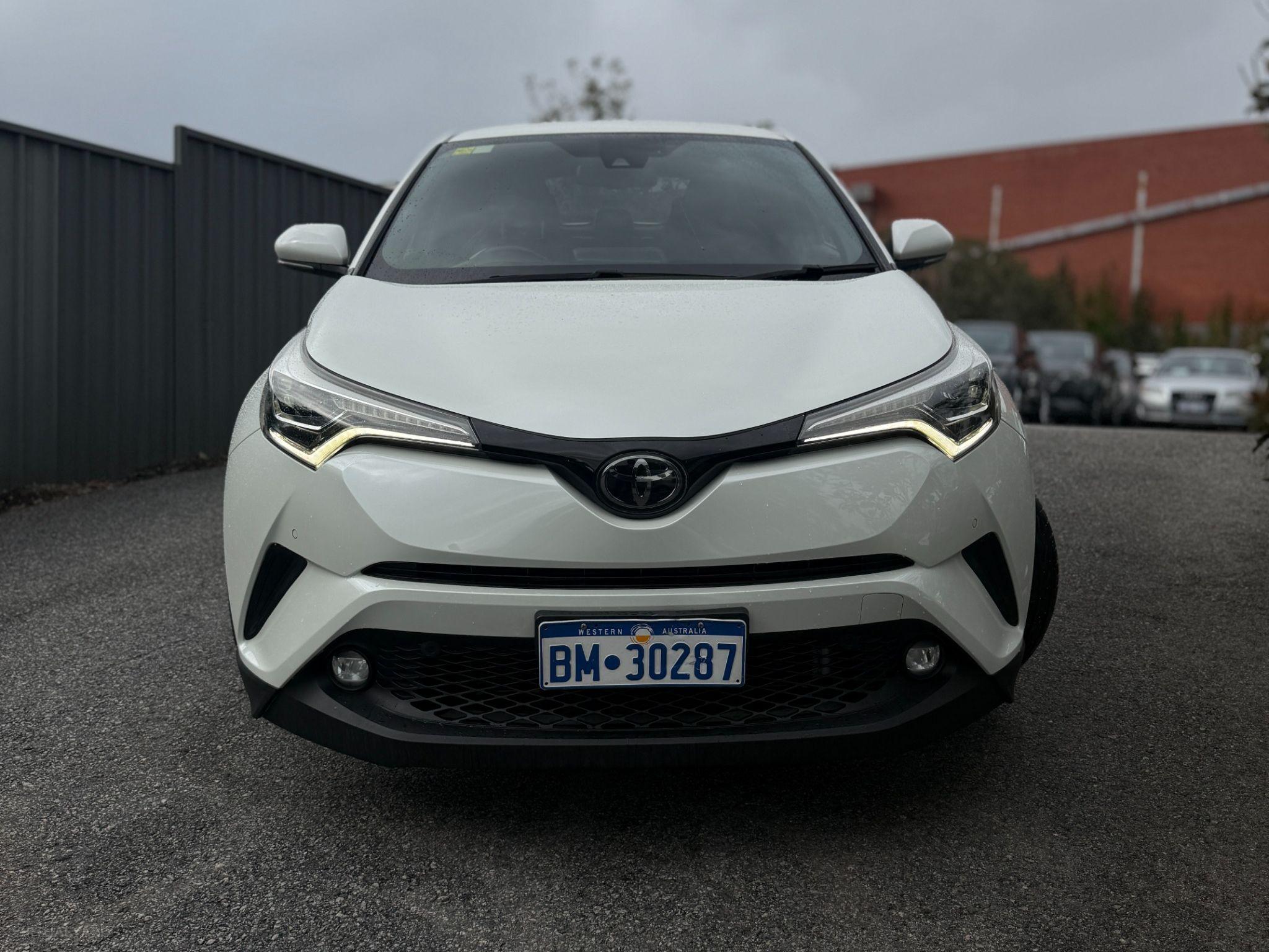 TOYOTA C-HR