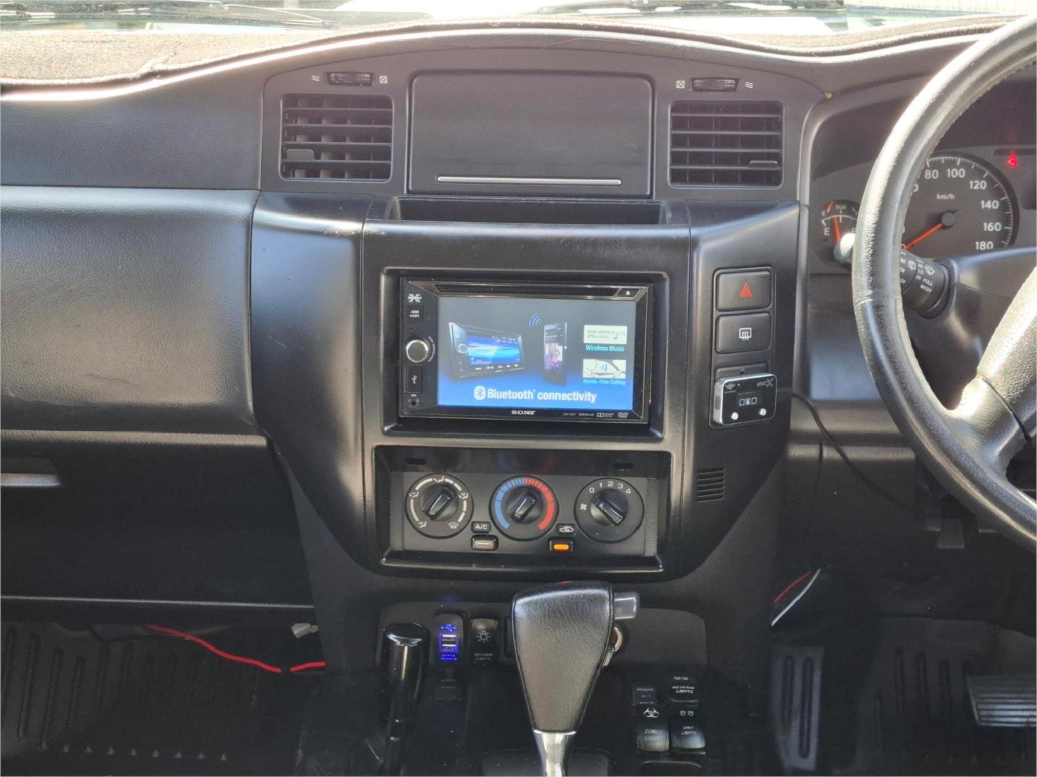2012 NISSAN PATROL GU 8 DX WAGON 5DR AUTO 4SP 4X4 3.0DT [FEB] image 13