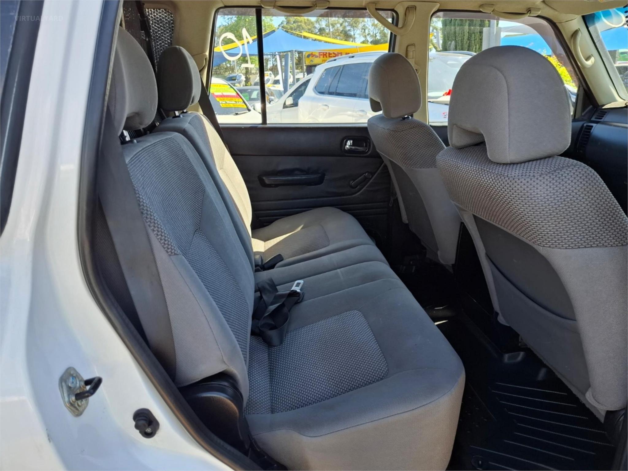 2012 NISSAN PATROL GU 8 DX WAGON 5DR AUTO 4SP 4X4 3.0DT [FEB] image 11