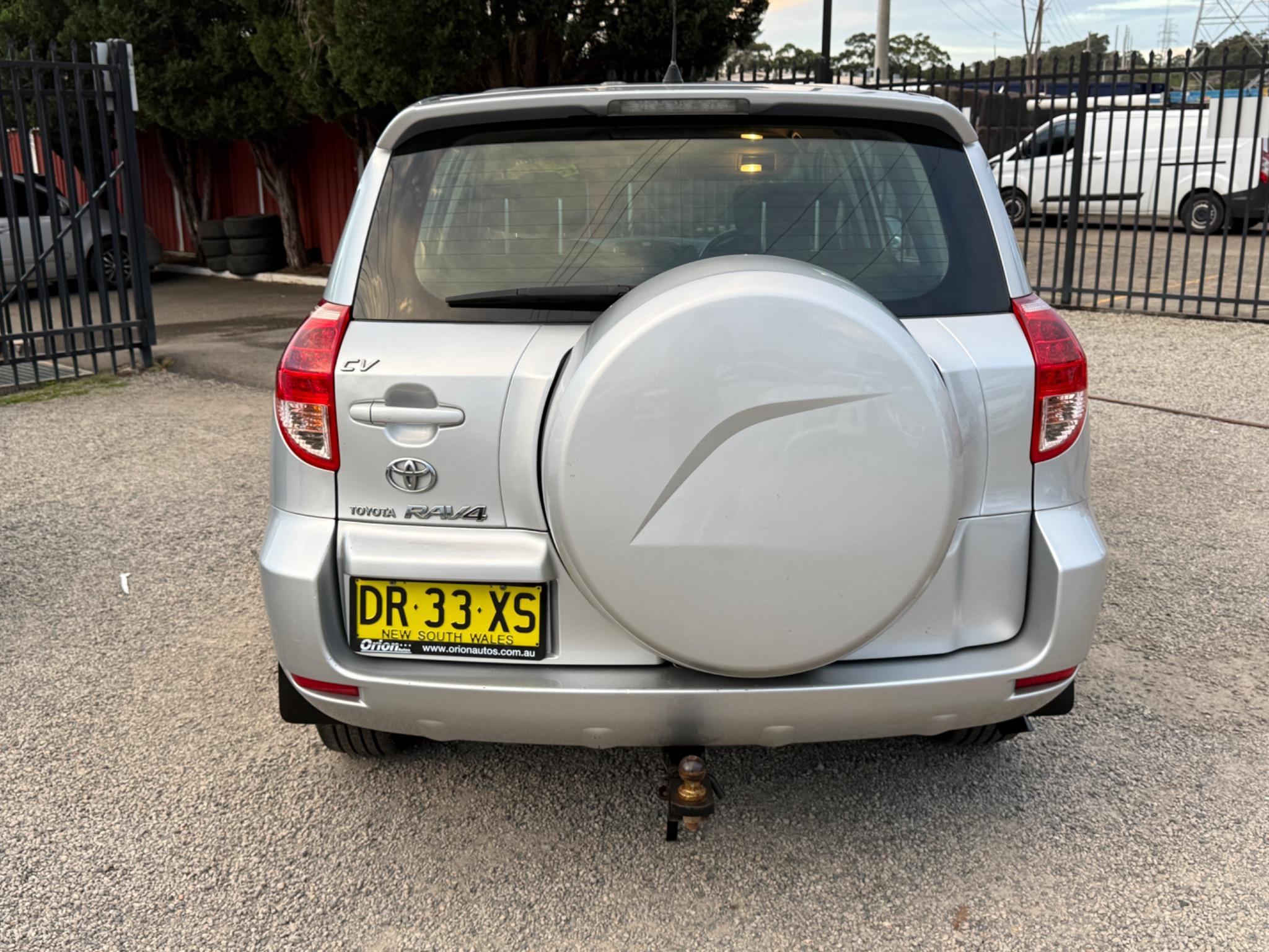 TOYOTA RAV4