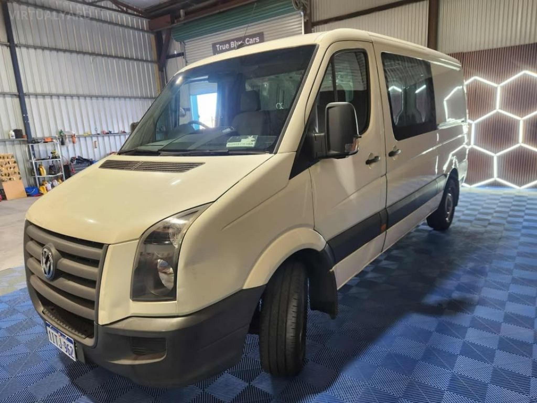 VOLKSWAGEN CRAFTER