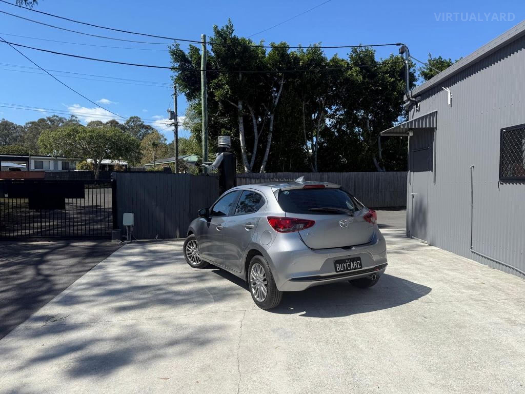 Mazda 2