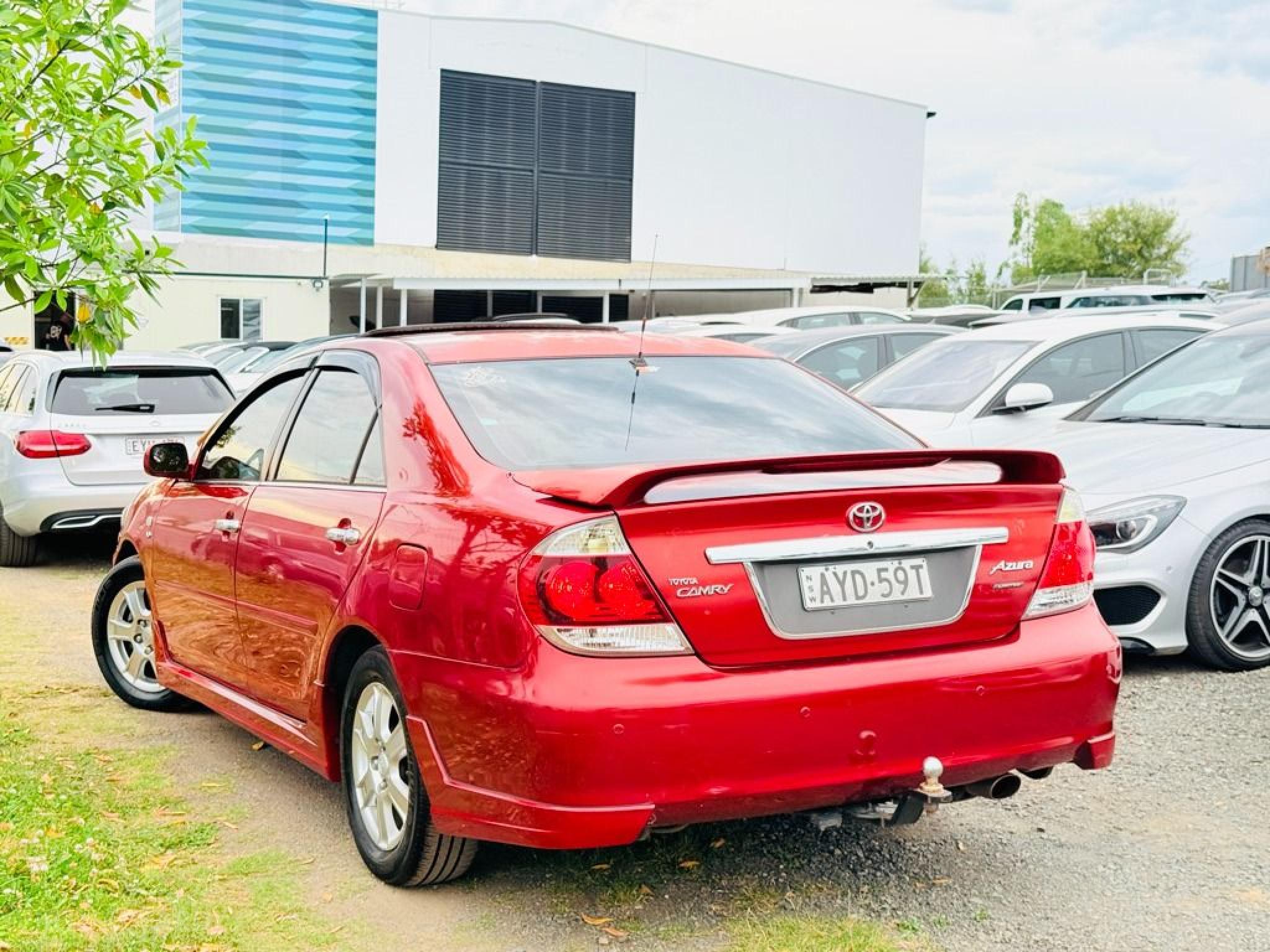 TOYOTA CAMRY