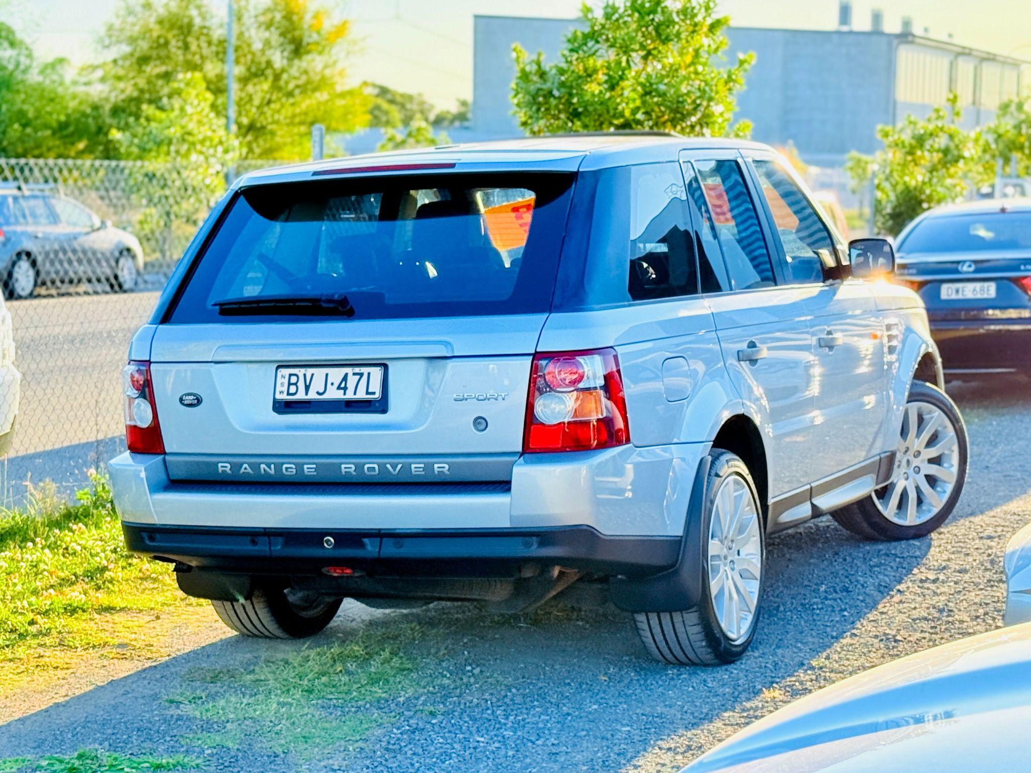 LAND ROVER RANGE ROVER