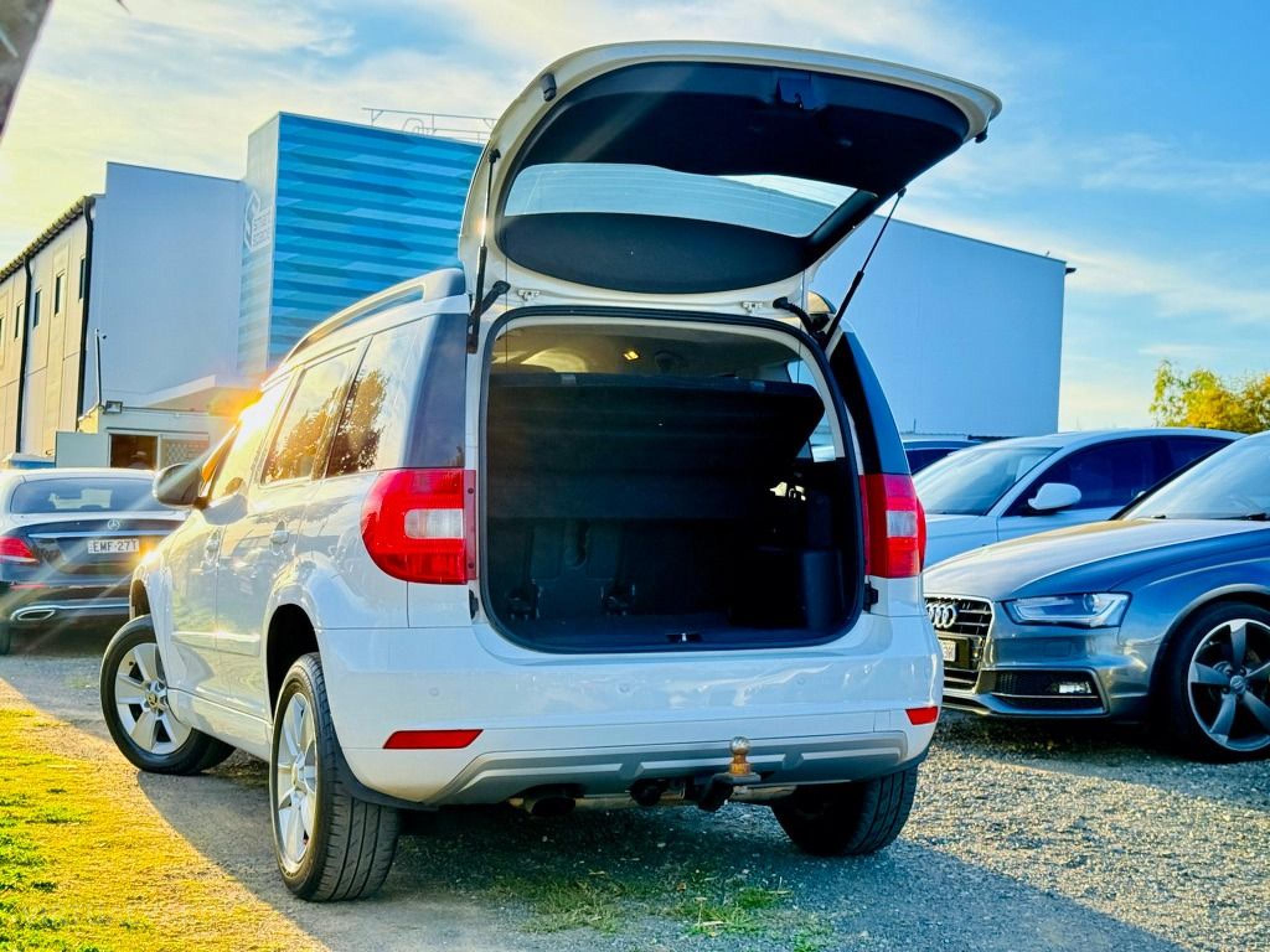 SKODA YETI