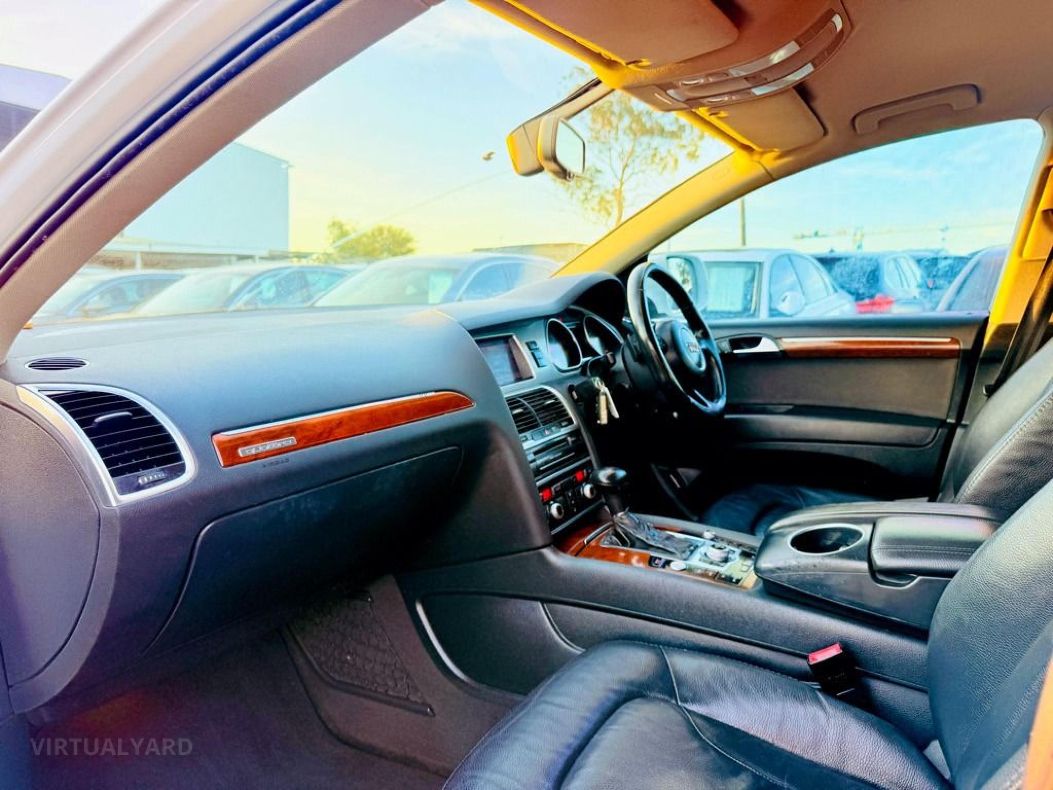 AUDI Q7