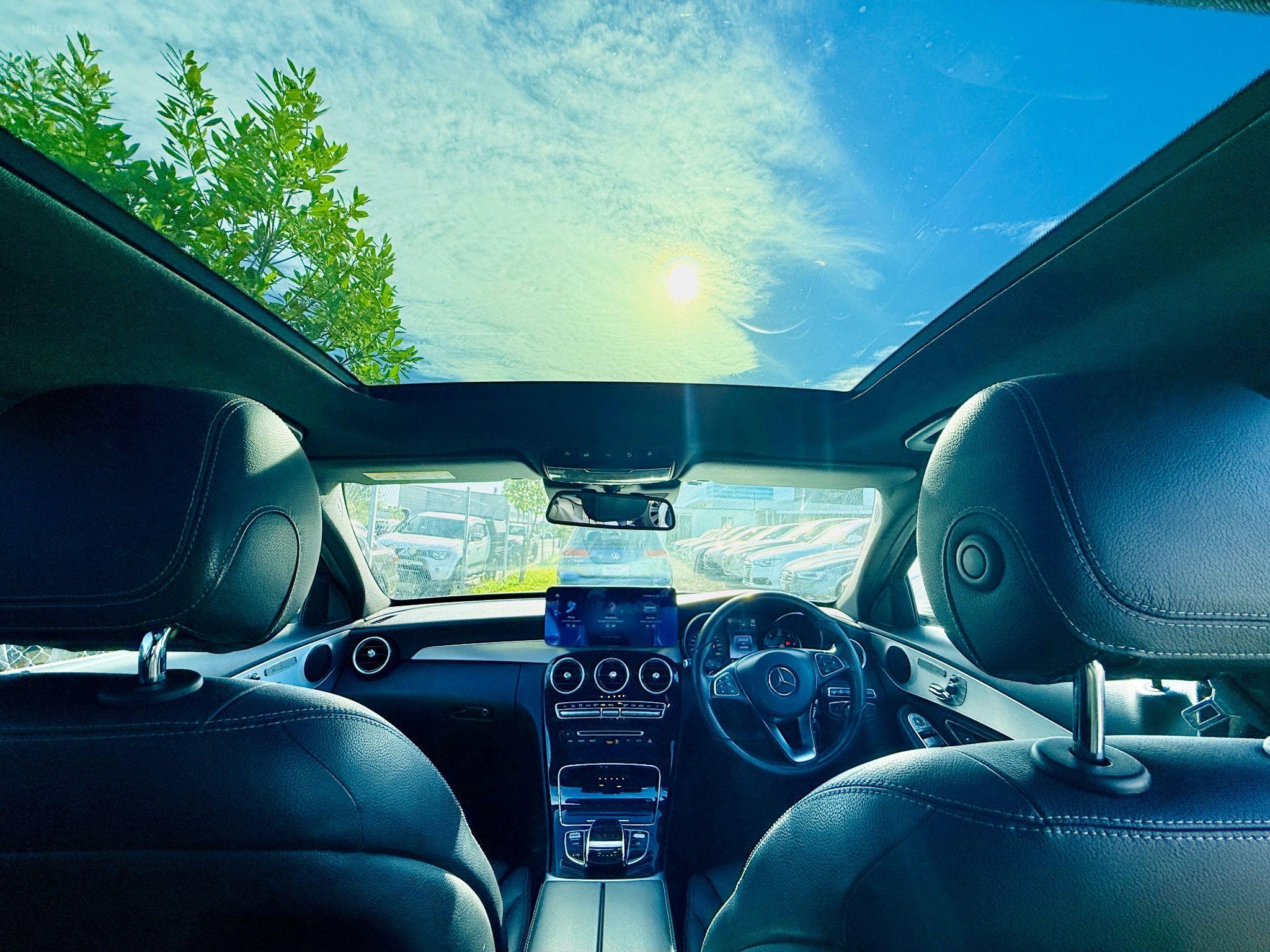 MERCEDES-BENZ C250