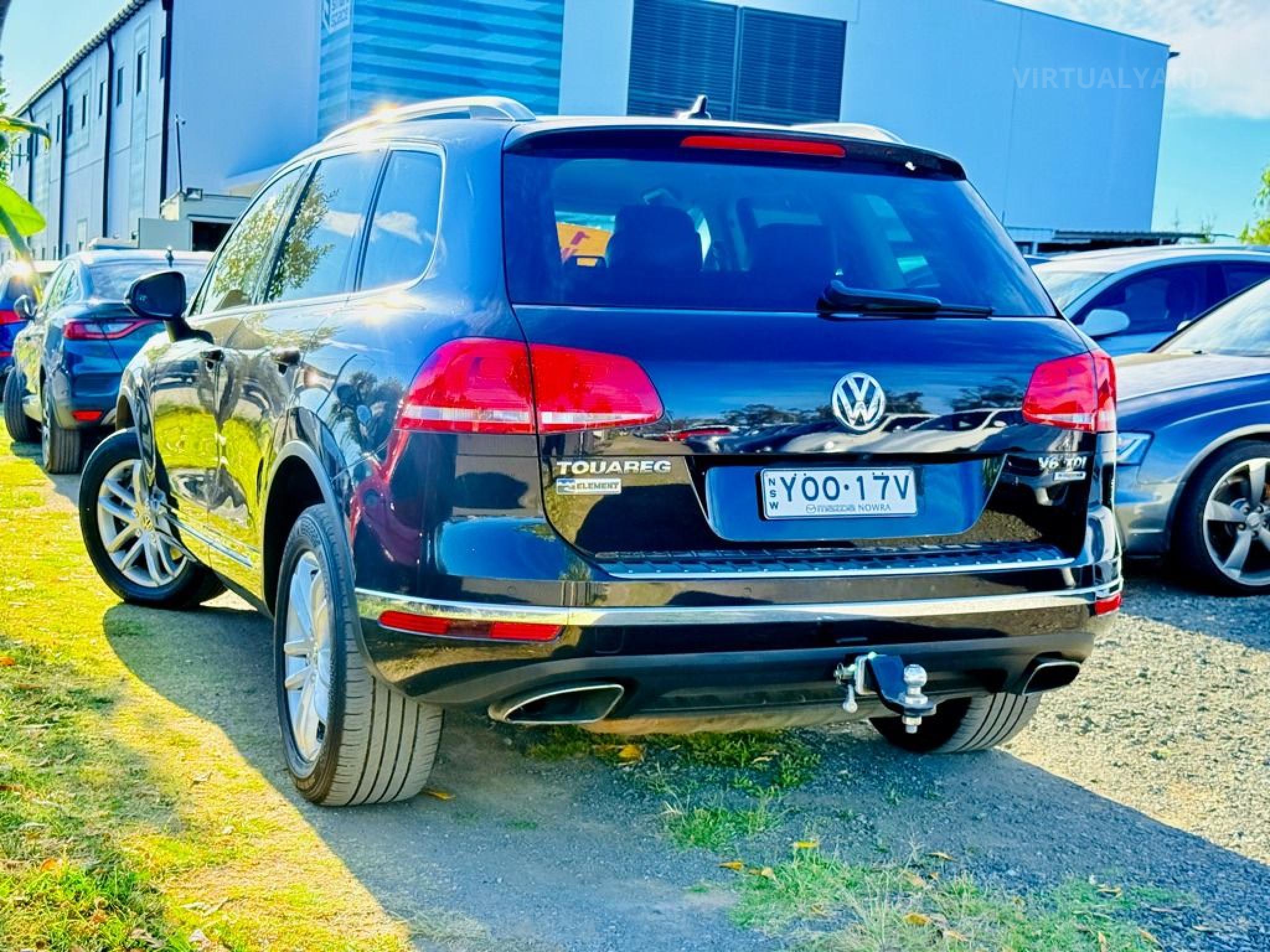 VOLKSWAGEN TOUAREG