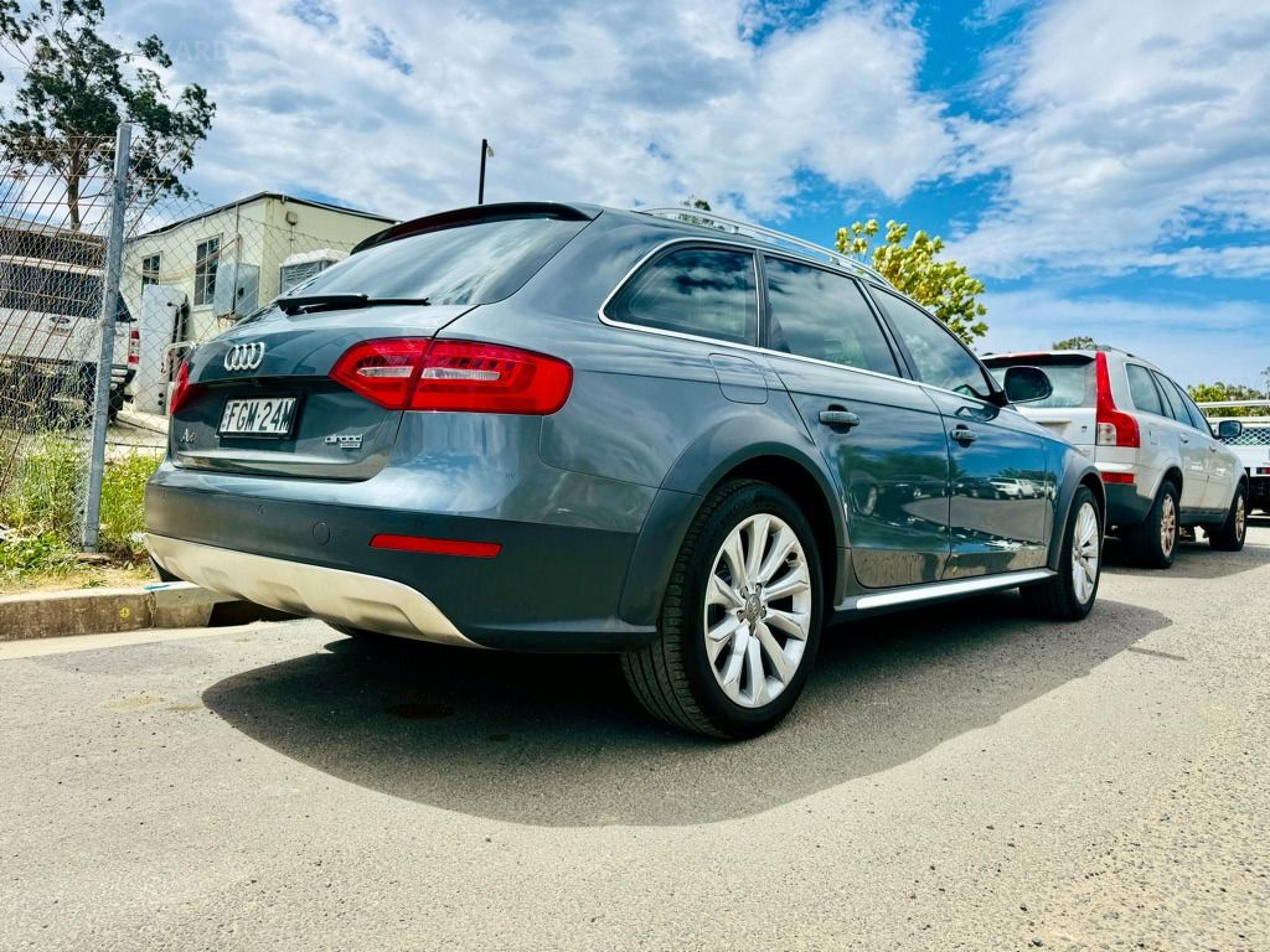 AUDI A4