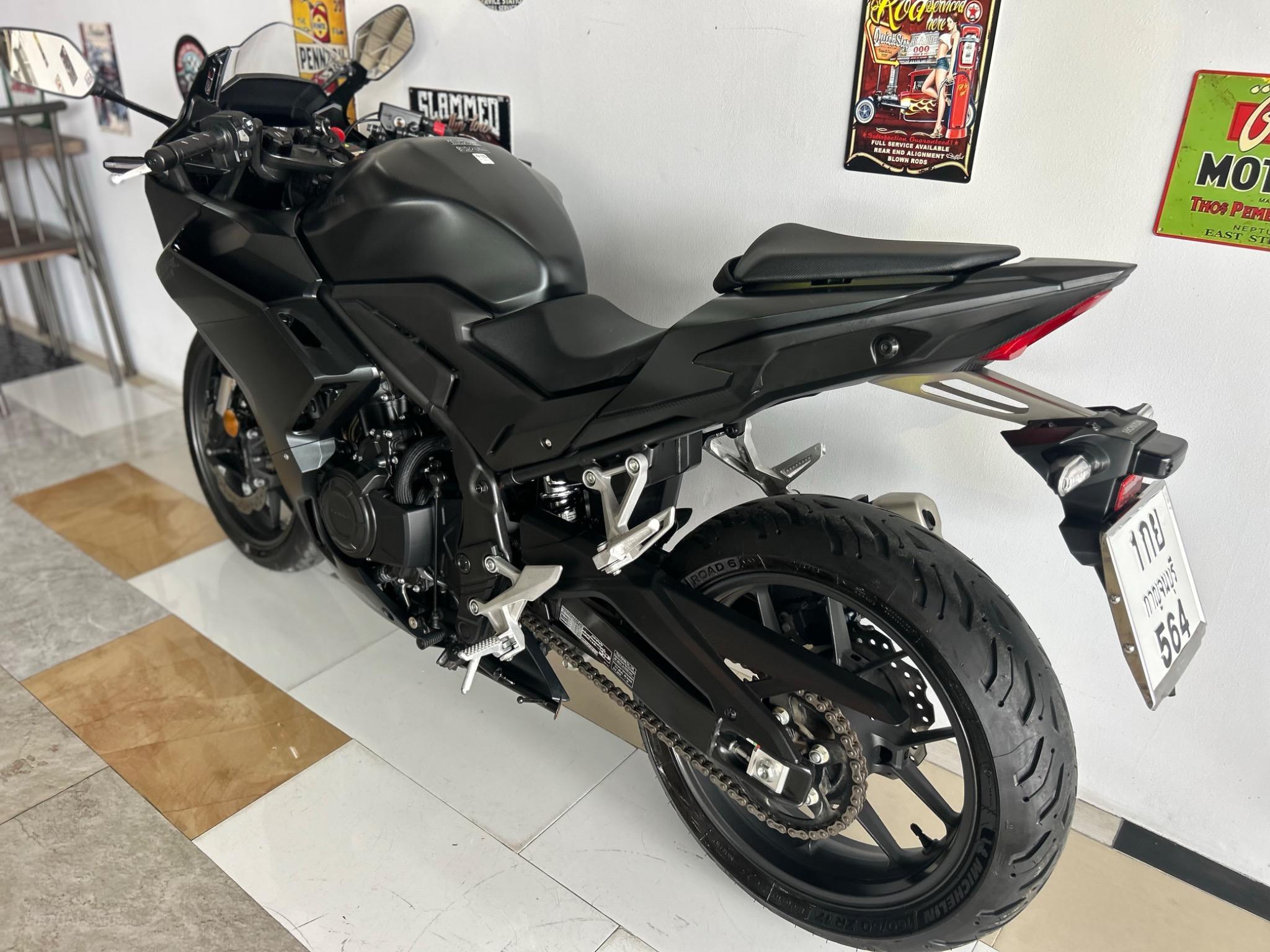HONDA CBR500R