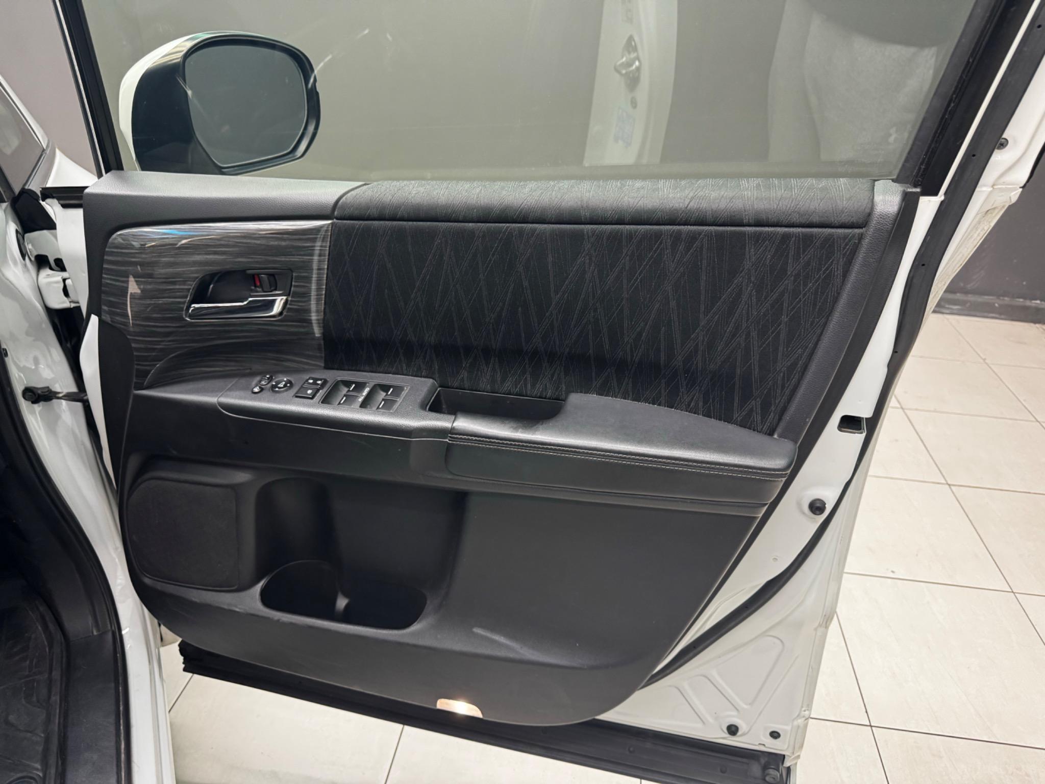 HONDA ODYSSEY (7 SEAT)