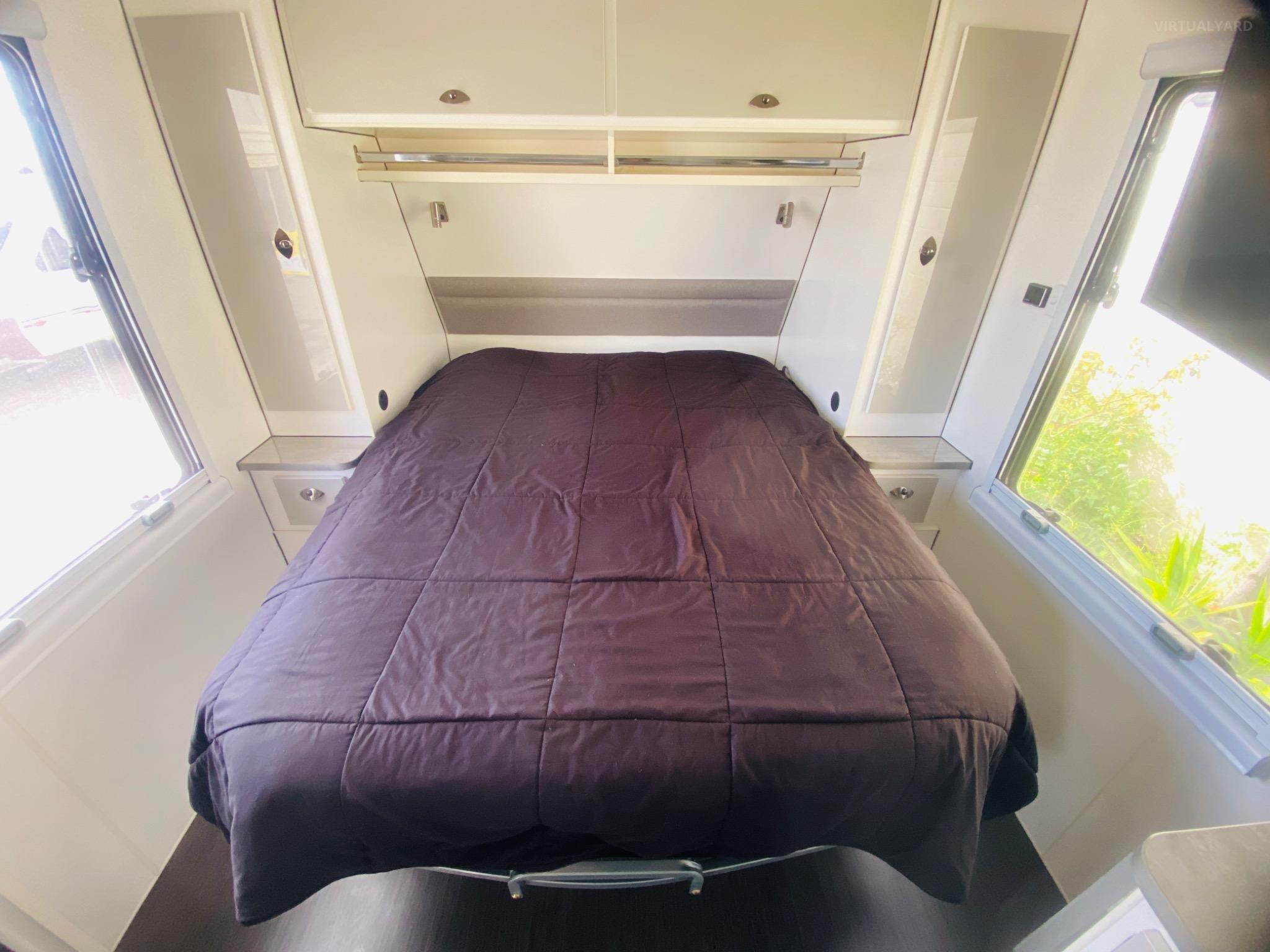VAN CRUISER CARAVANS INTERCEPTOR