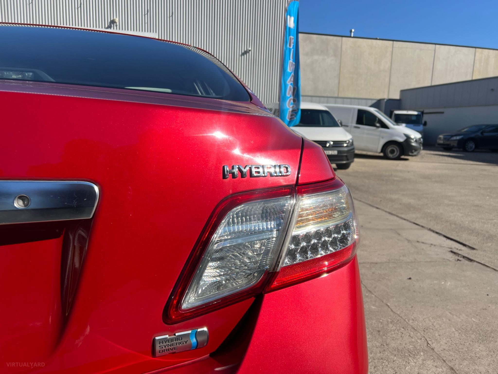 TOYOTA CAMRY