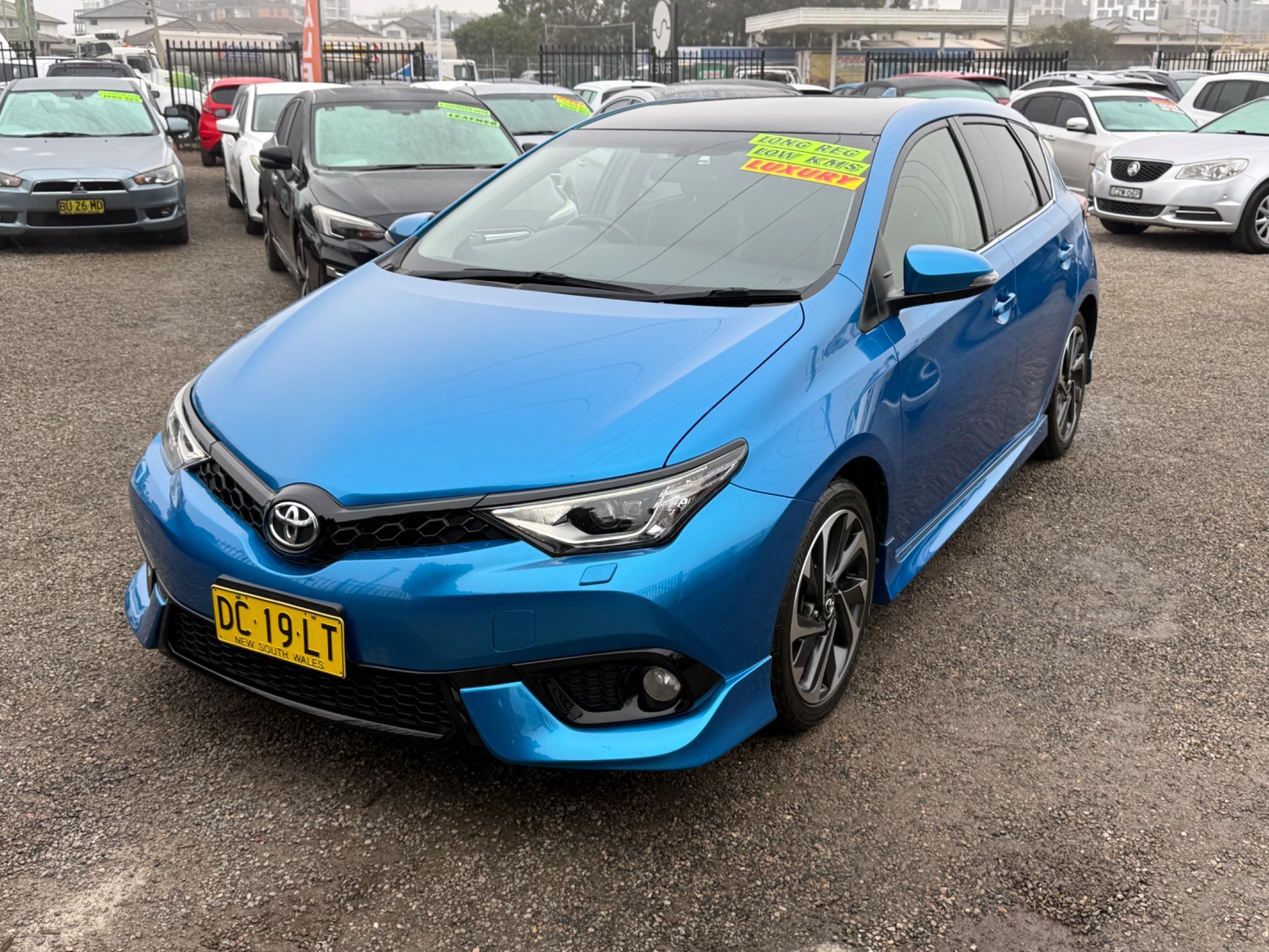 TOYOTA COROLLA