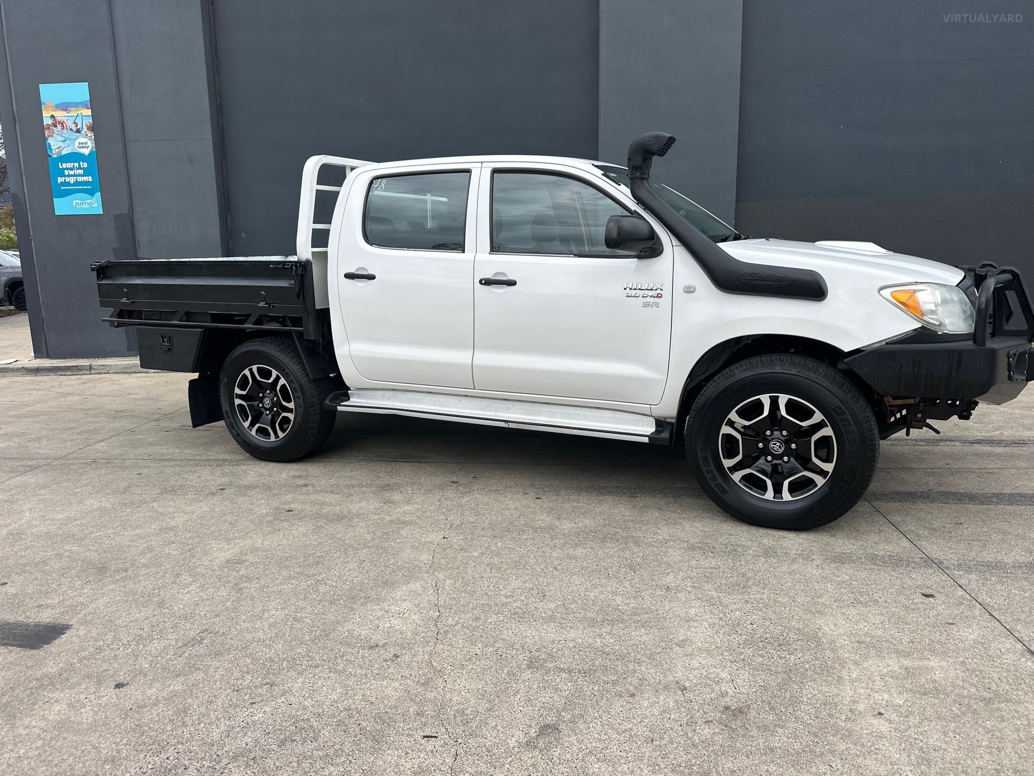 TOYOTA HILUX KUN26R MY07 SR UTILITY DUAL CAB 4DR MAN 5SP, 4X4 965KG 3.0DT image 2