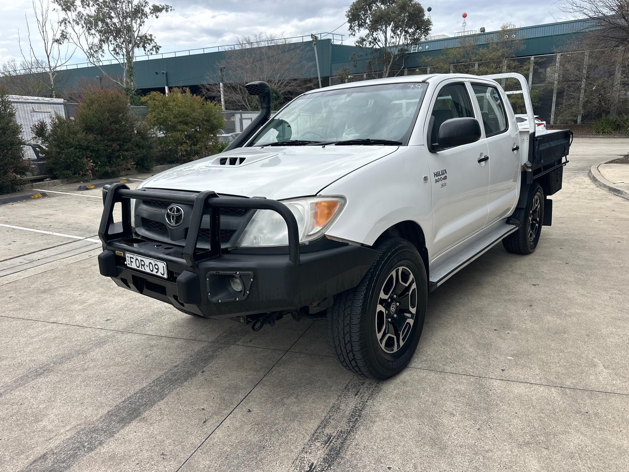 TOYOTA HILUX KUN26R MY07 SR UTILITY DUAL CAB 4DR MAN 5SP, 4X4 965KG 3.0DT image 15