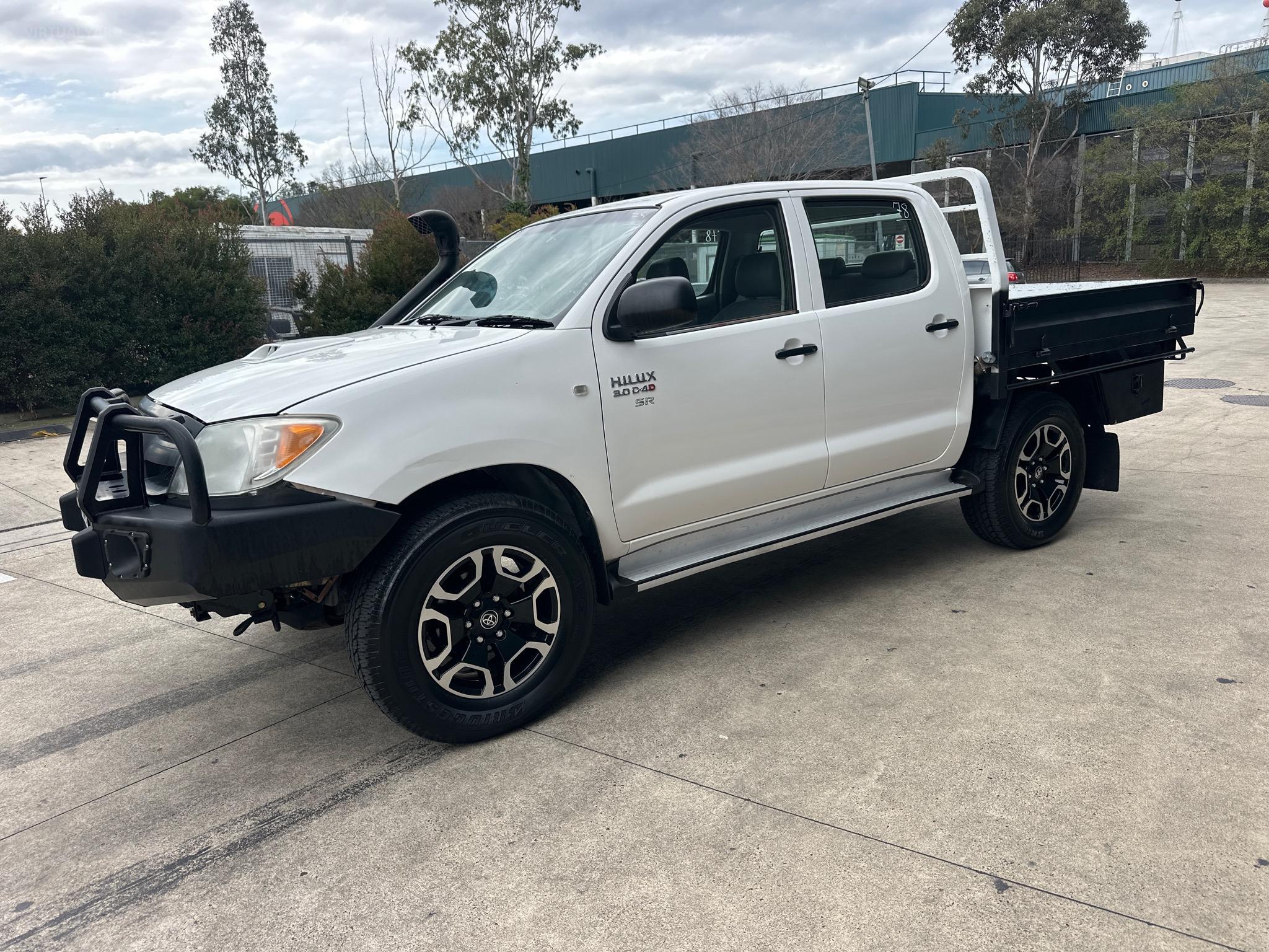 TOYOTA HILUX KUN26R MY07 SR UTILITY DUAL CAB 4DR MAN 5SP, 4X4 965KG 3.0DT image 6