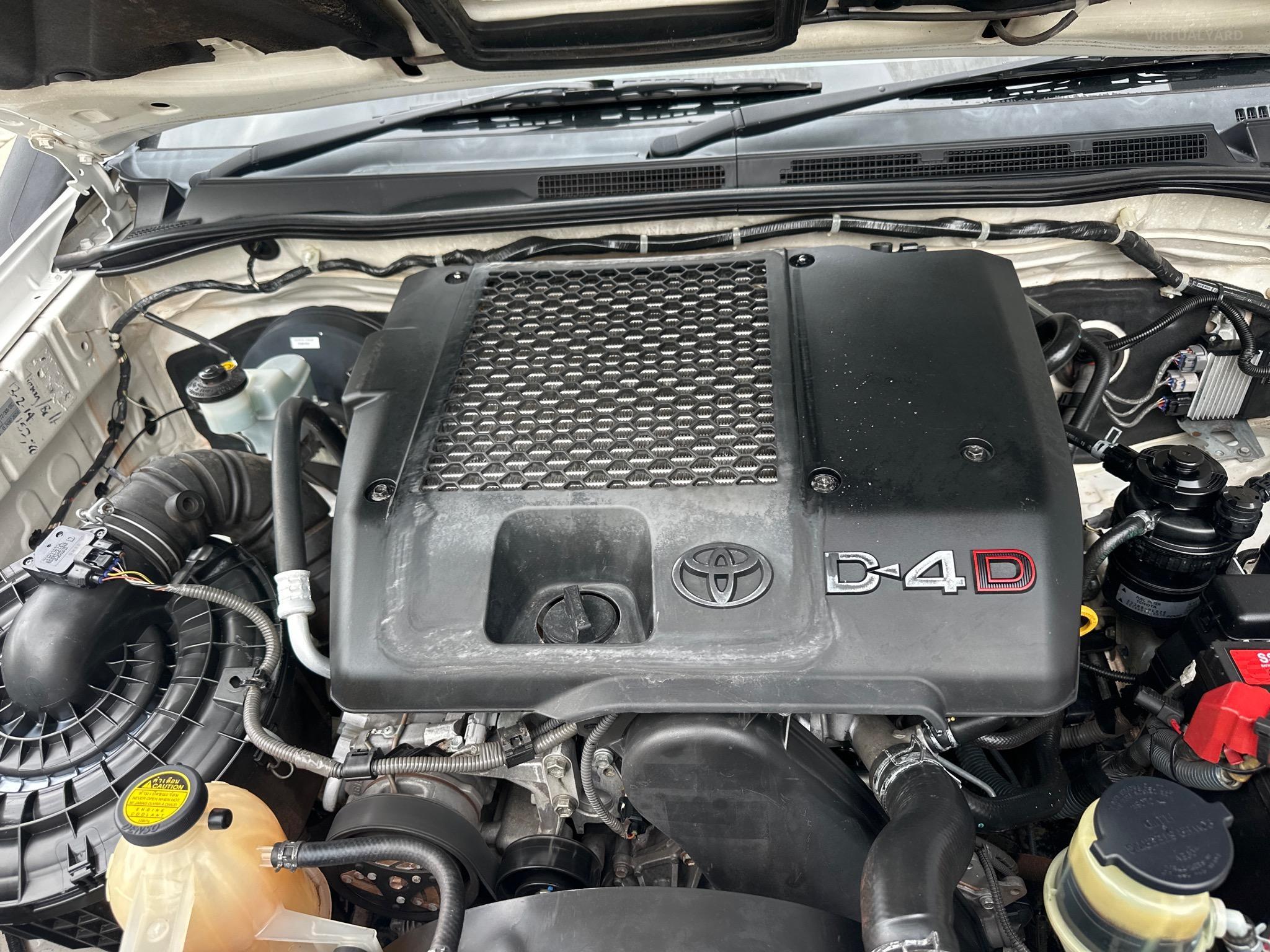 TOYOTA HILUX KUN26R MY07 SR UTILITY DUAL CAB 4DR MAN 5SP, 4X4 965KG 3.0DT image 14