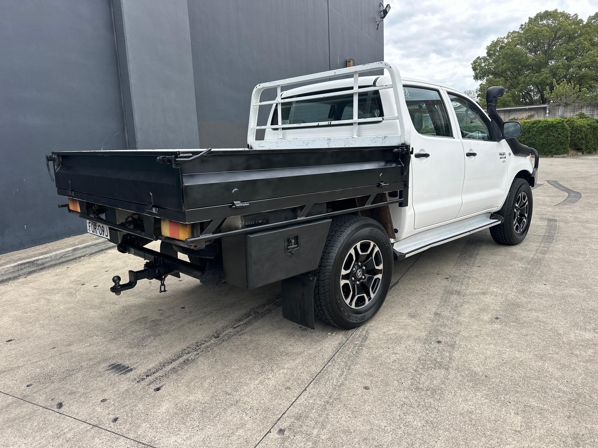 TOYOTA HILUX KUN26R MY07 SR UTILITY DUAL CAB 4DR MAN 5SP, 4X4 965KG 3.0DT image 18
