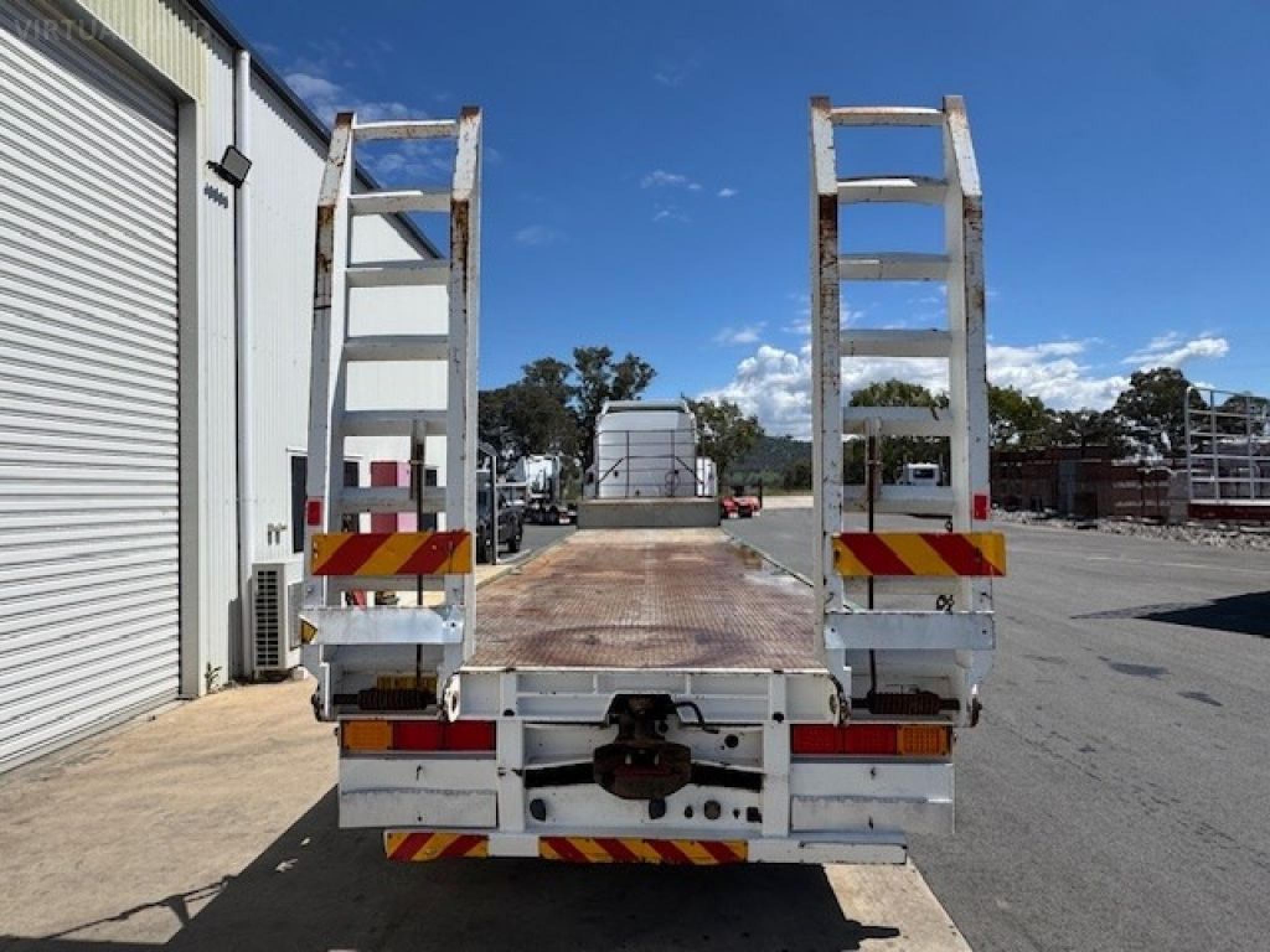 FREIGHTMASTER 45 TRI-AXLE DROP DECK (R)