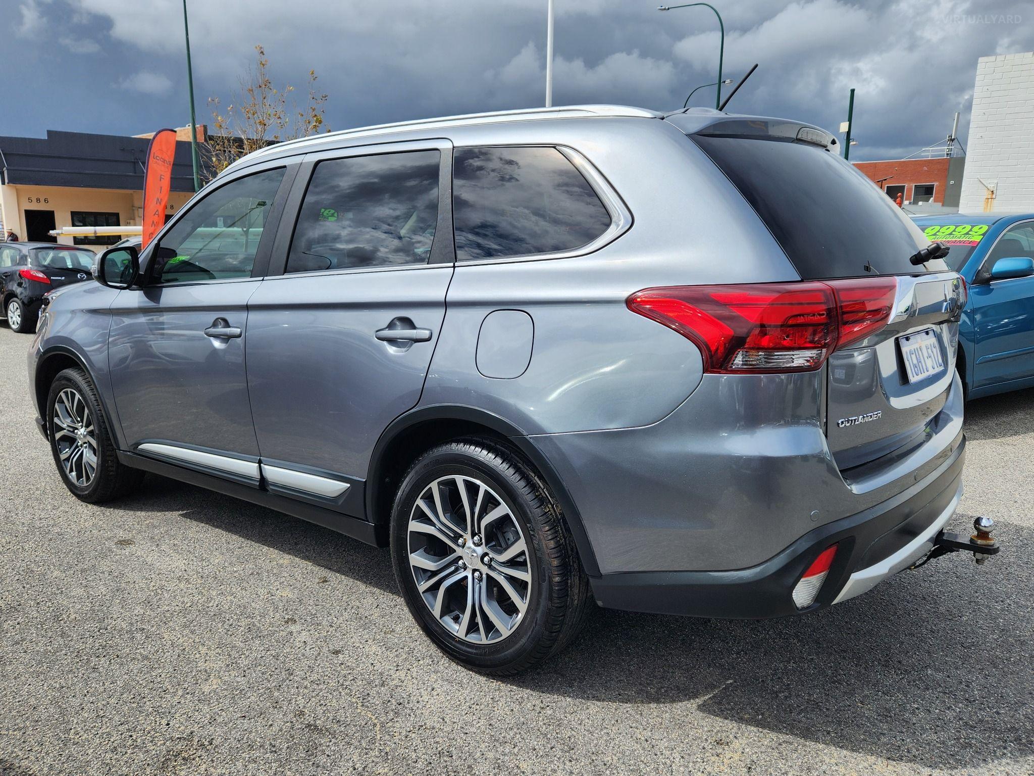Mitsubishi Outlander