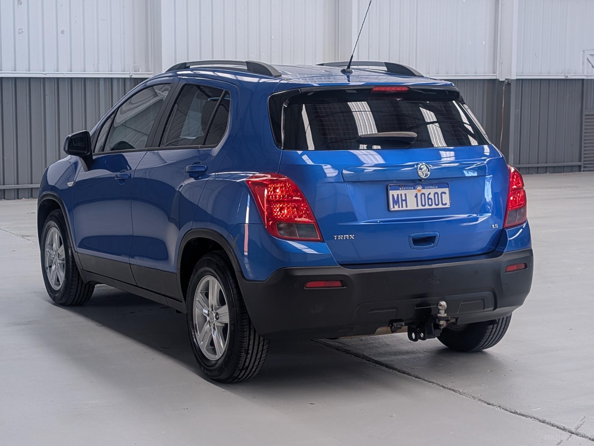 HOLDEN TRAX