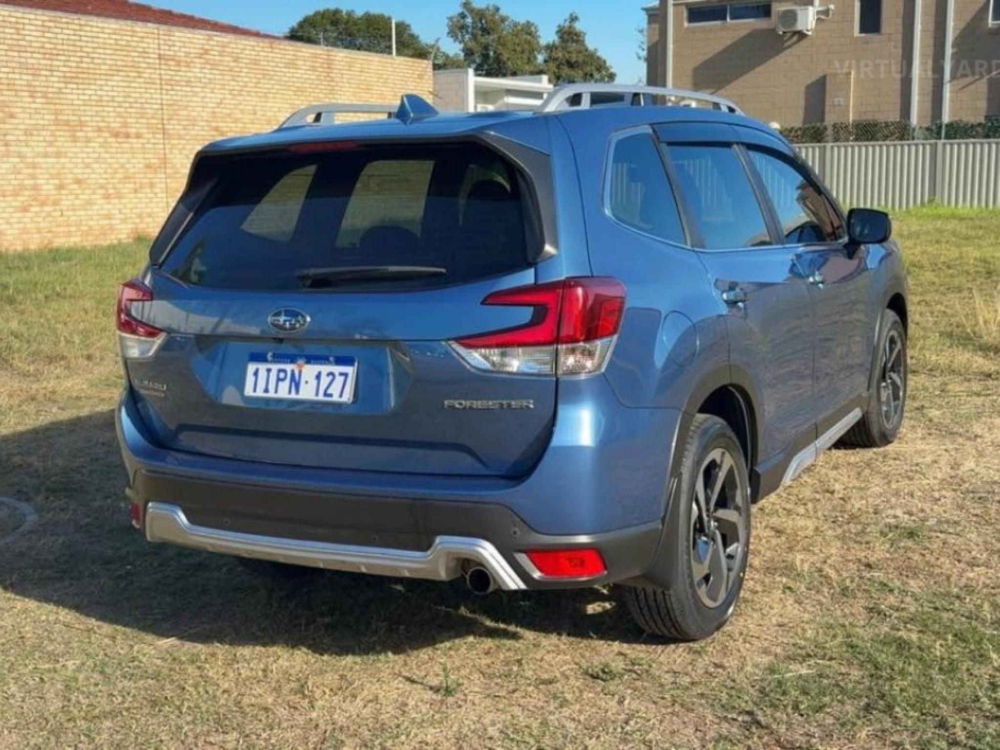SUBARU FORESTER