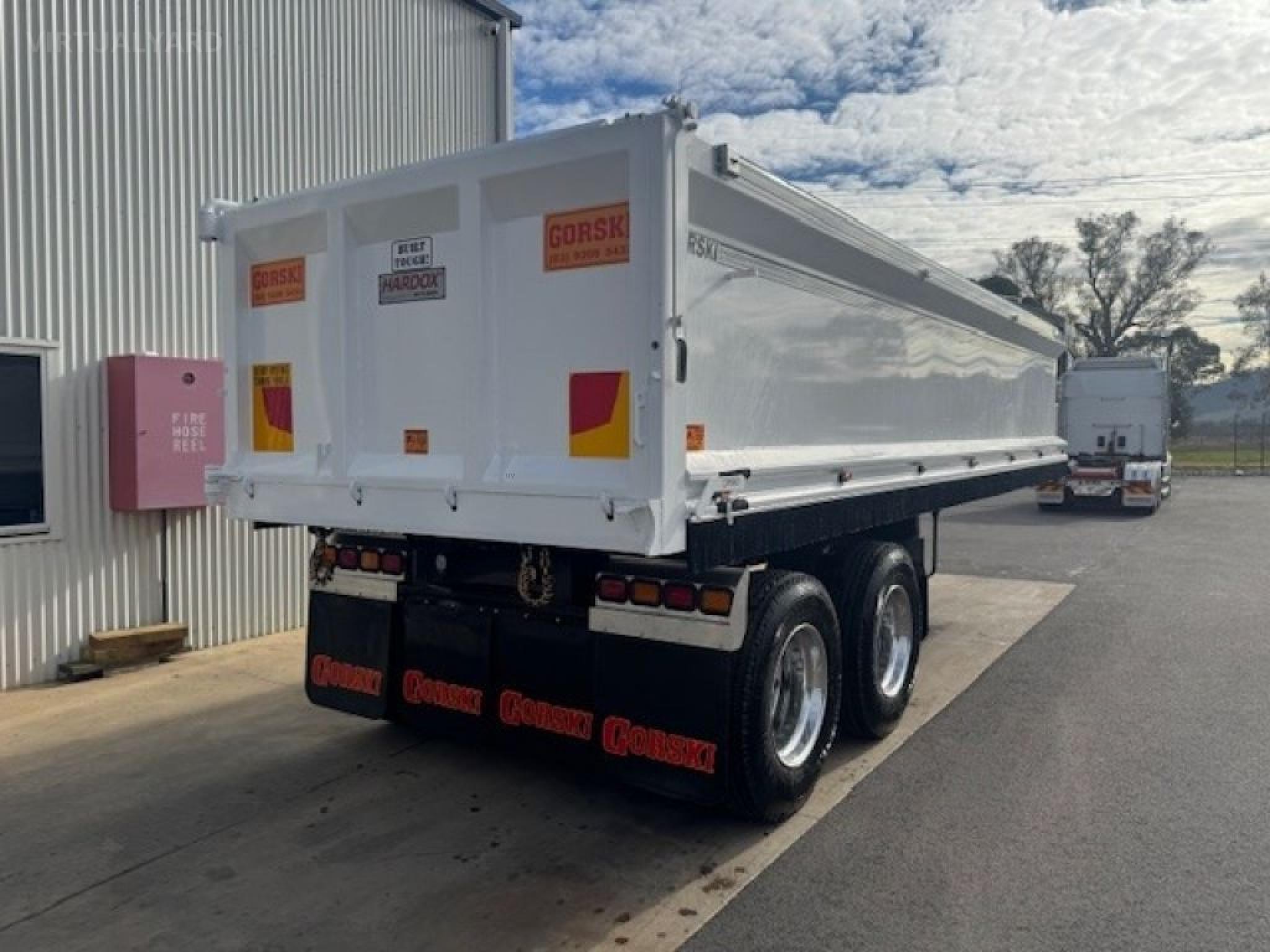 GORSKI BOGIE AXLE TIPPER