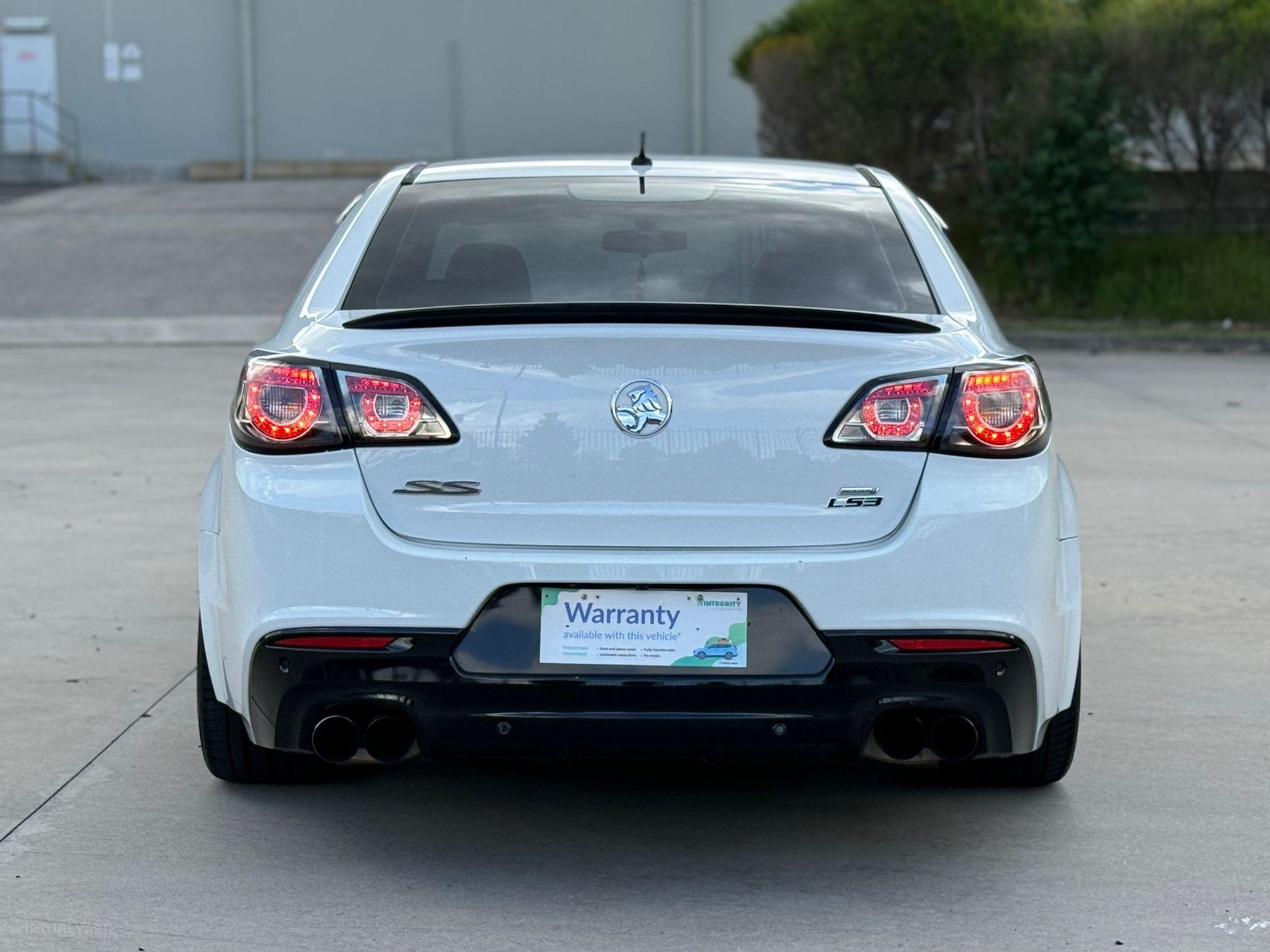 HOLDEN COMMODORE