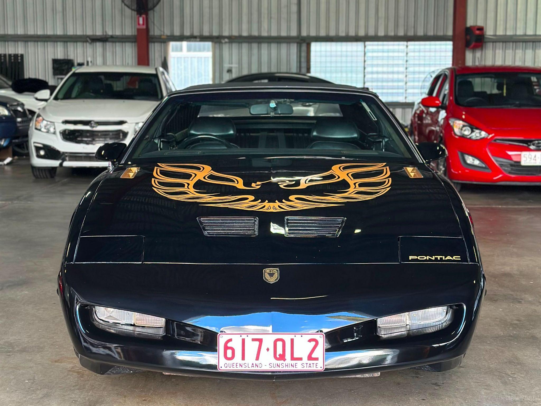 PONTIAC FIREBIRD