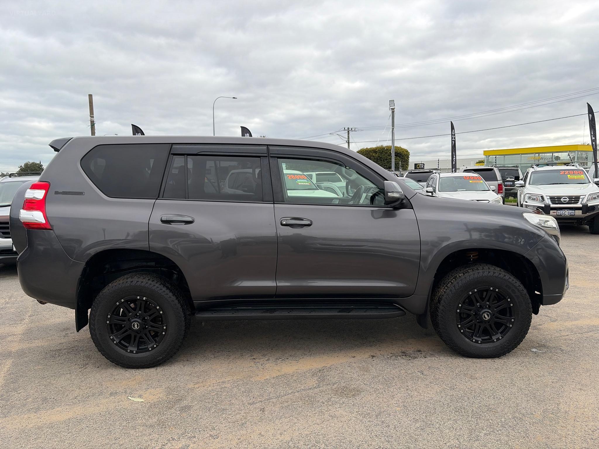 TOYOTA LANDCRUISER